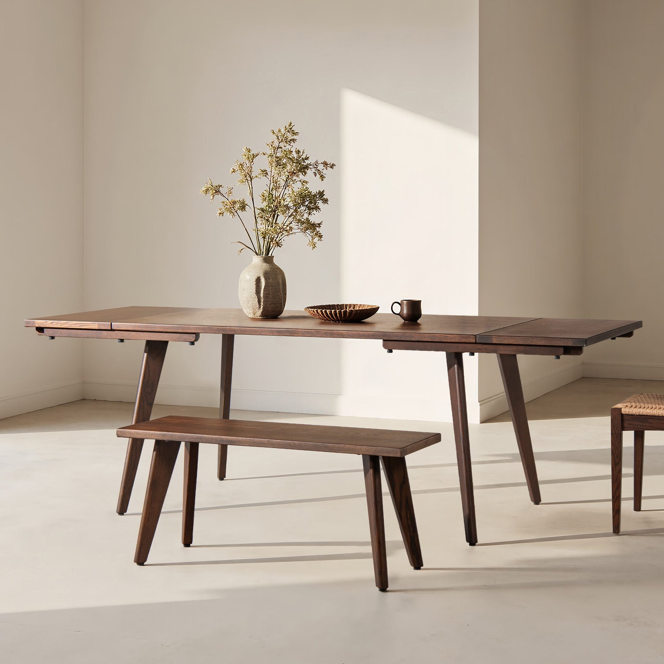 Capri 59-90.5' Solid Oak Wood 6-8 Seat Extendable Leaf Dining Table, Dark Brown Red Oak