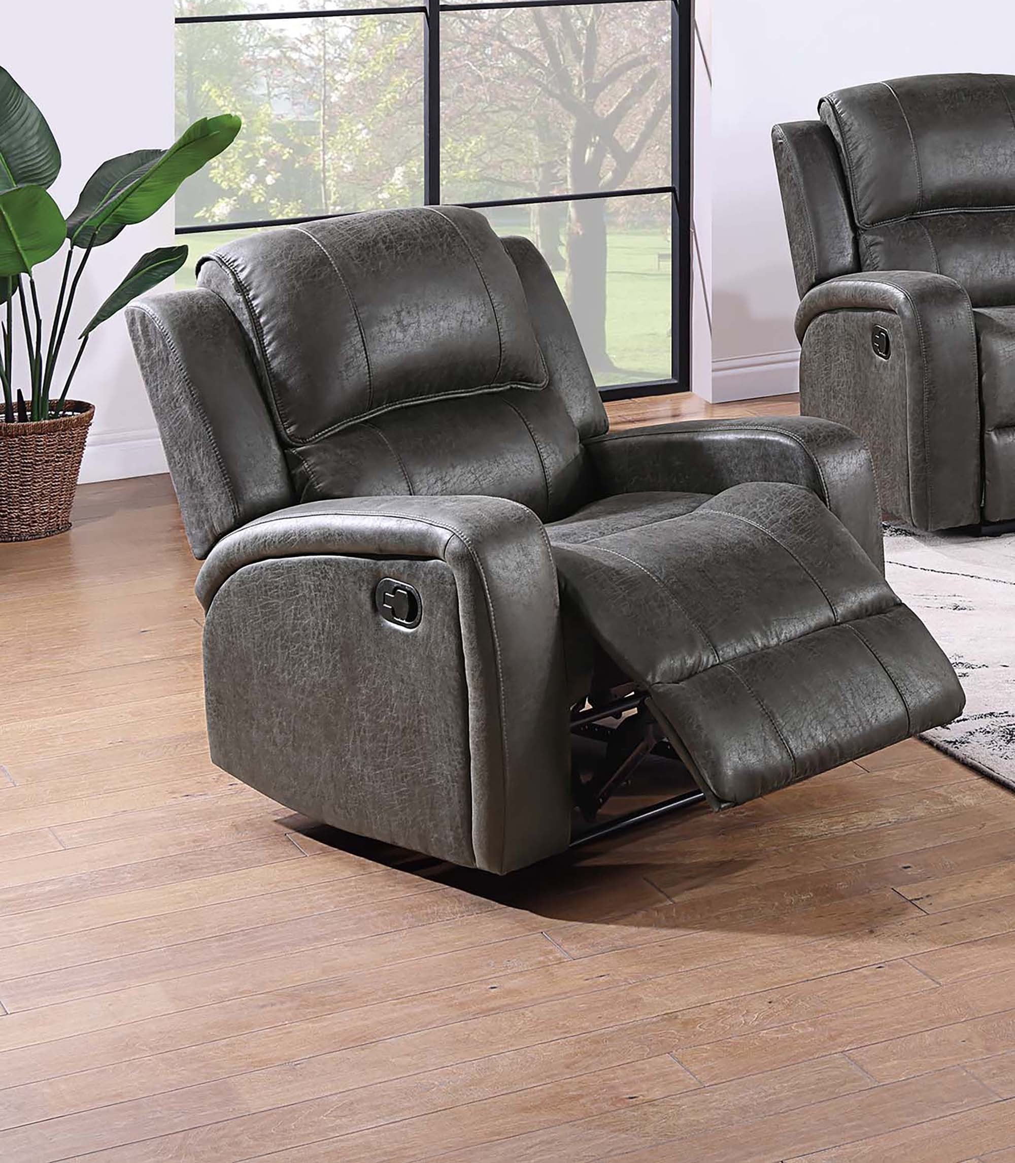 Single Recliner