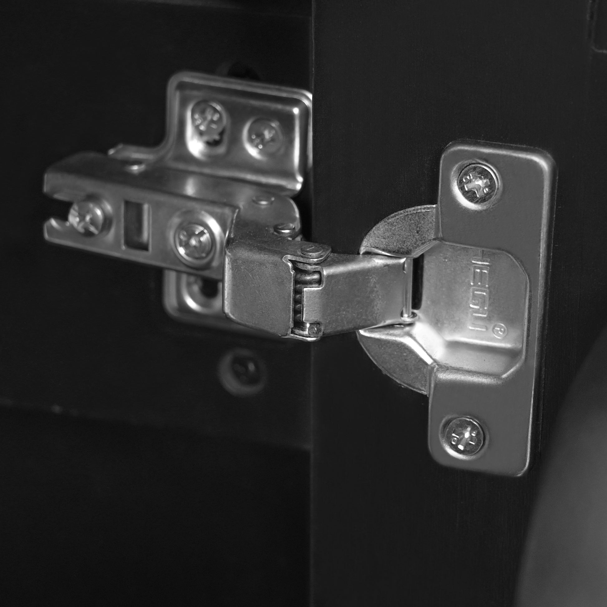 21707664