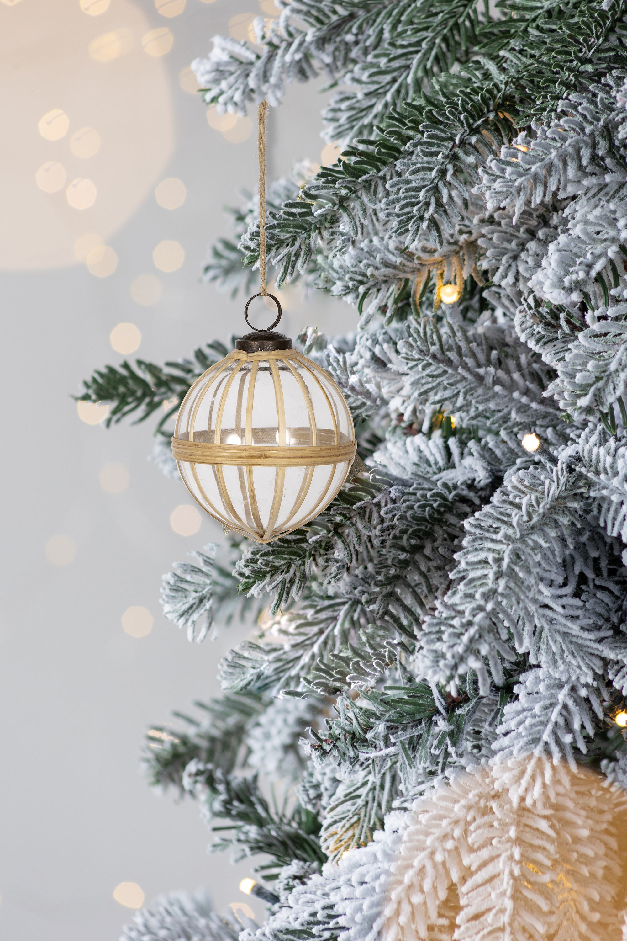 D3.2' X-Mas Hanging Ornament, Decorative Hanging Ball Christmas Tree Ornaments for Holiday Party Decorations, Set of 3