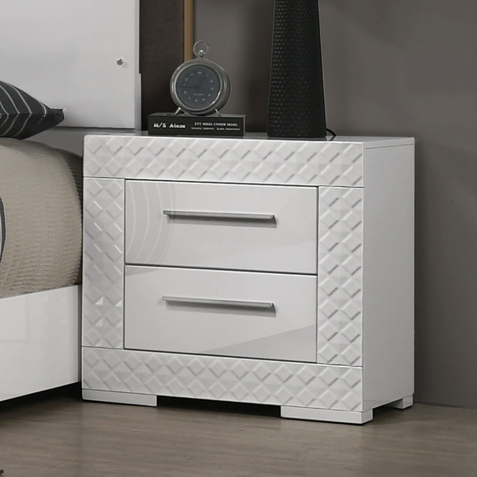 White High Gloss 1pc Nightstand Metal Side Glide 2-Drawers Bedside Table Chrome Hardware Bedroom Furniture
