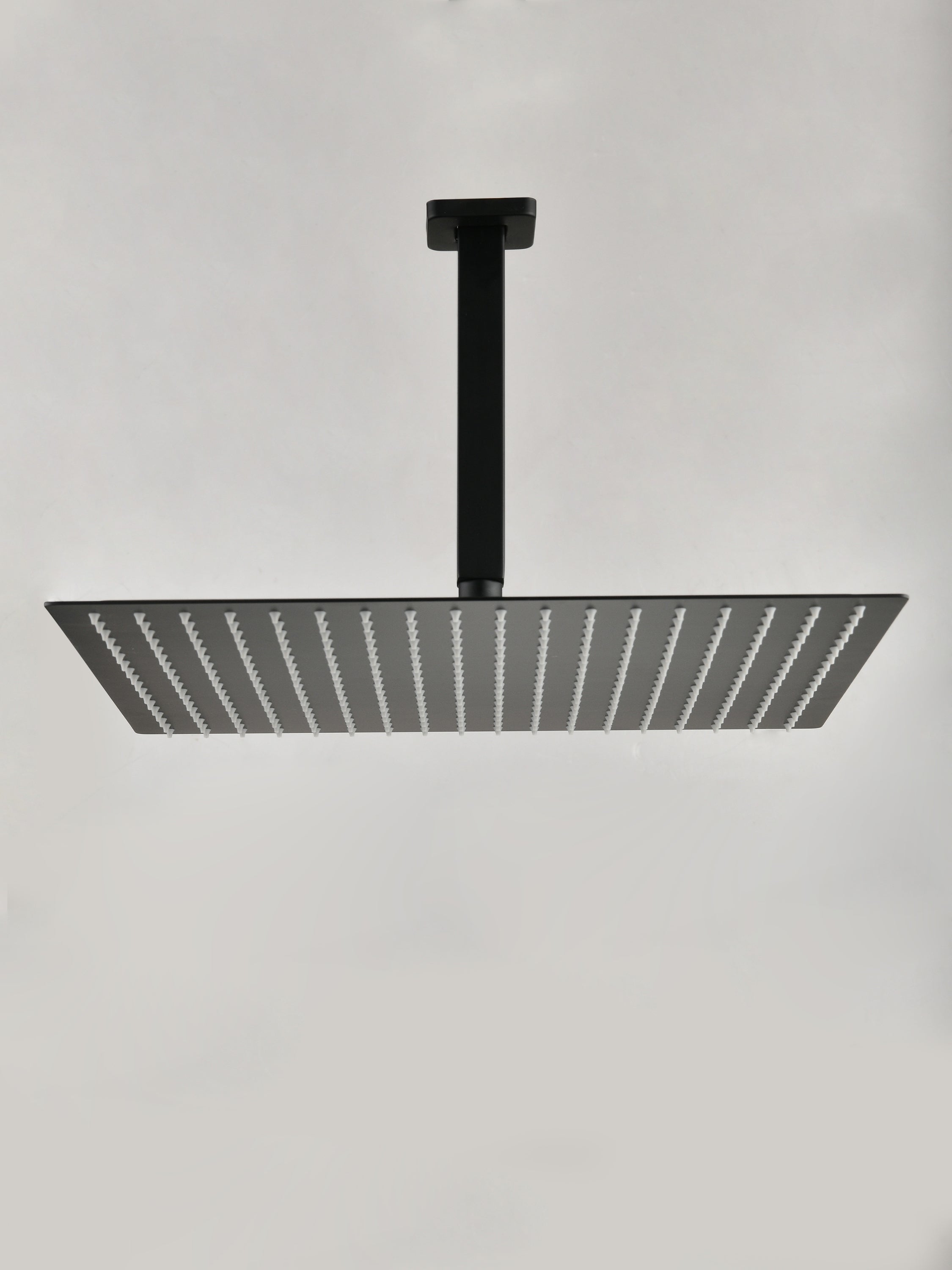 21603080