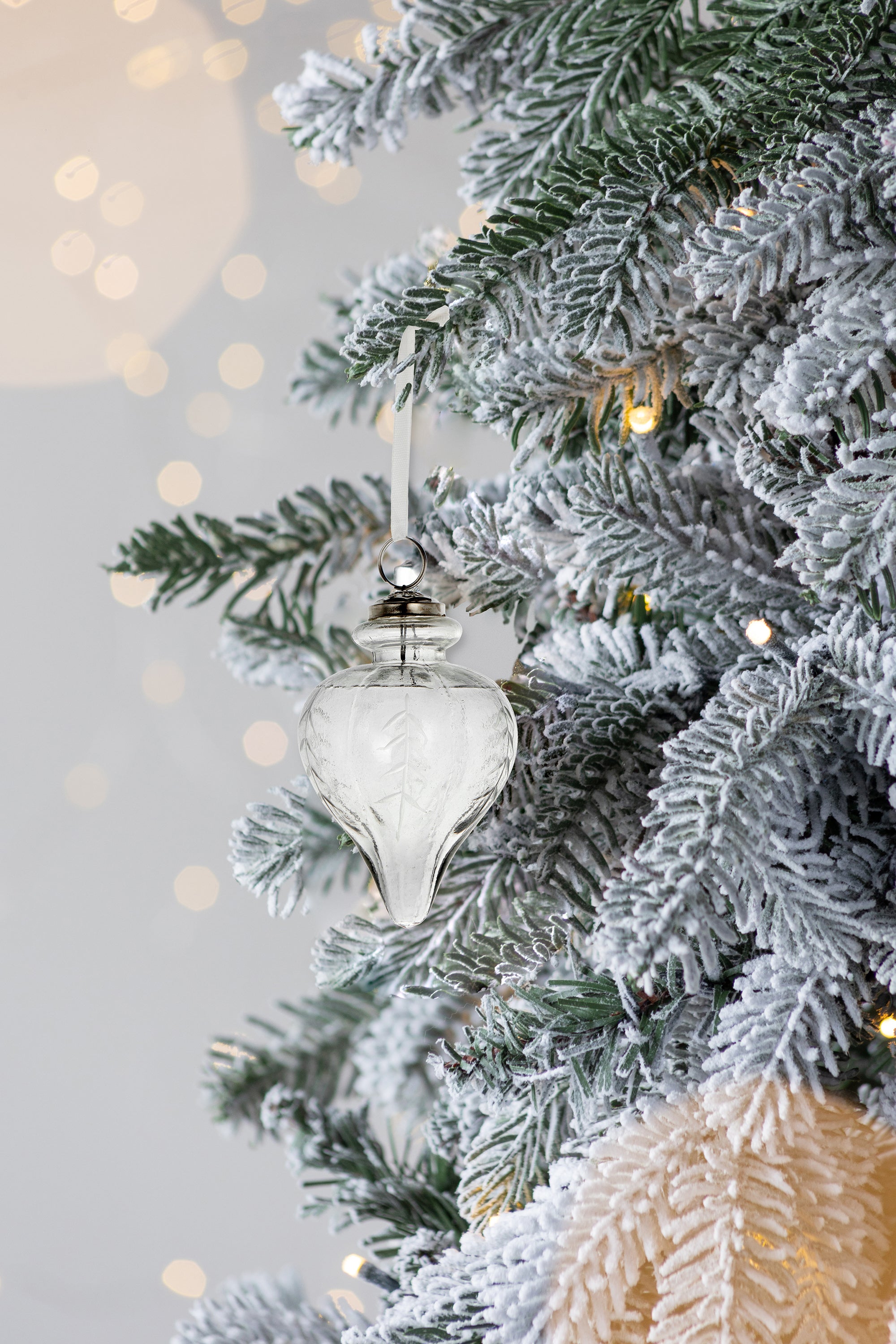 D3x4.7' Christmas Ornament, Decorative Hanging Ball Christmas Tree Ornaments for Holiday Party Decorations, Set of 6