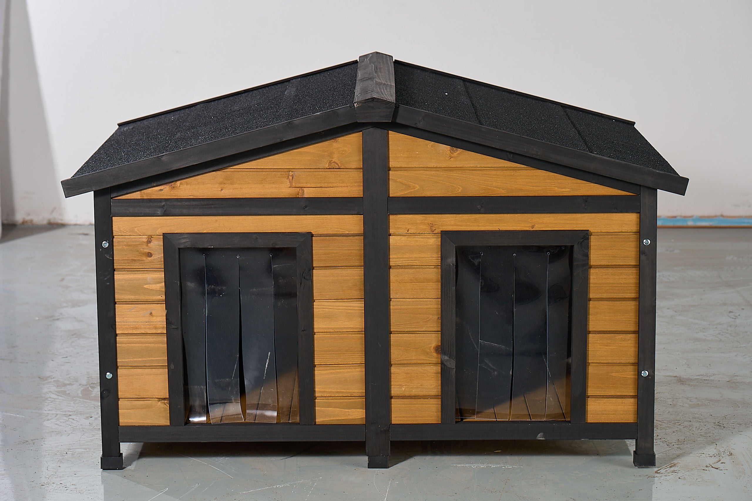 Large Outdoor Wooden Dog House with Dual Doors, Waterproof Asphalt Roof & Lift-Up Top, Fir Wood Dog Shelter for Medium to Large Dogs (Black & Natural Finish)