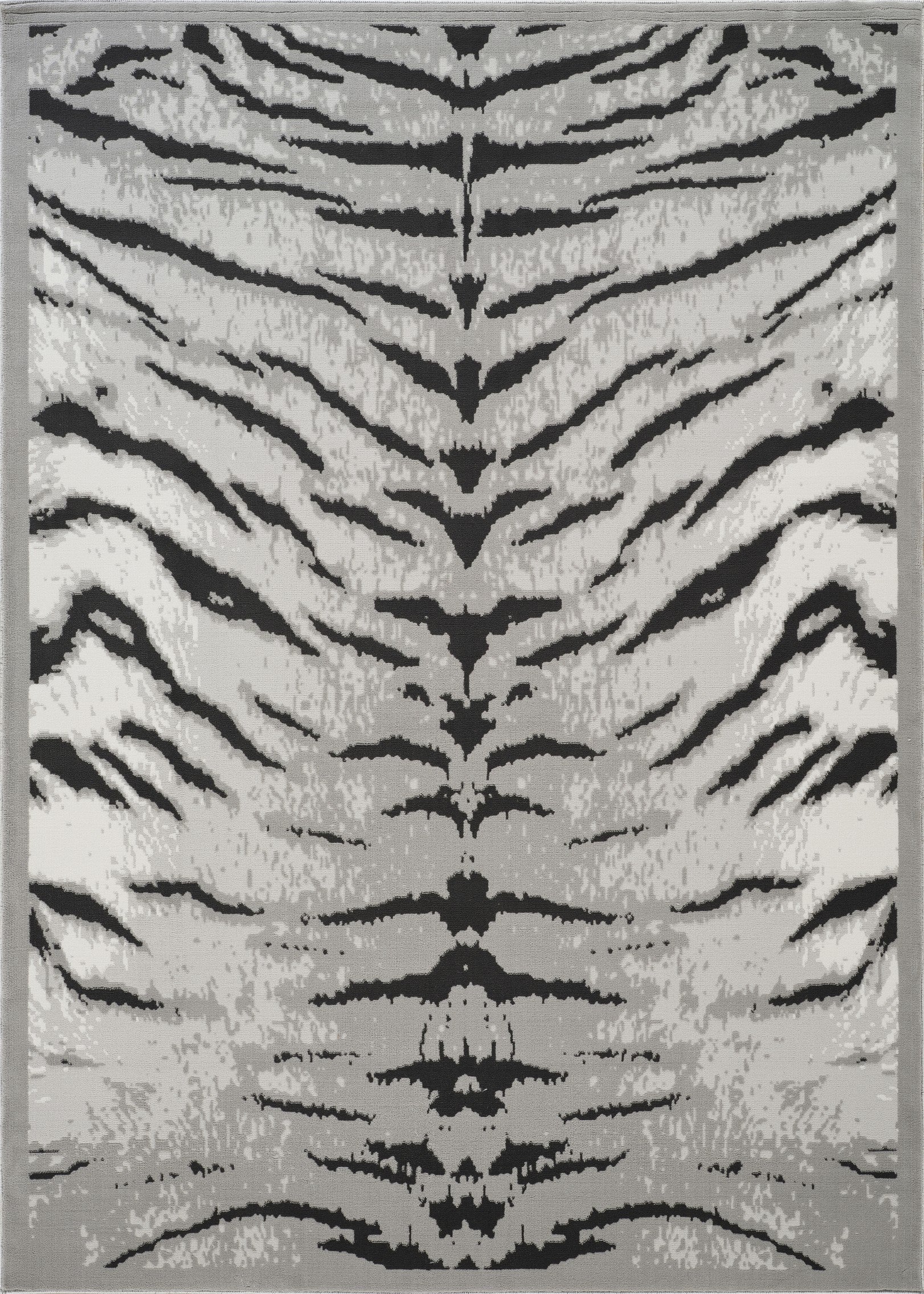 Hide GC_CHD1005 Gray 5 ft. 3 in. x 7 ft. Area Rug