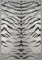 Hide GC_CHD1005 Gray 5 ft. 3 in. x 7 ft. Area Rug