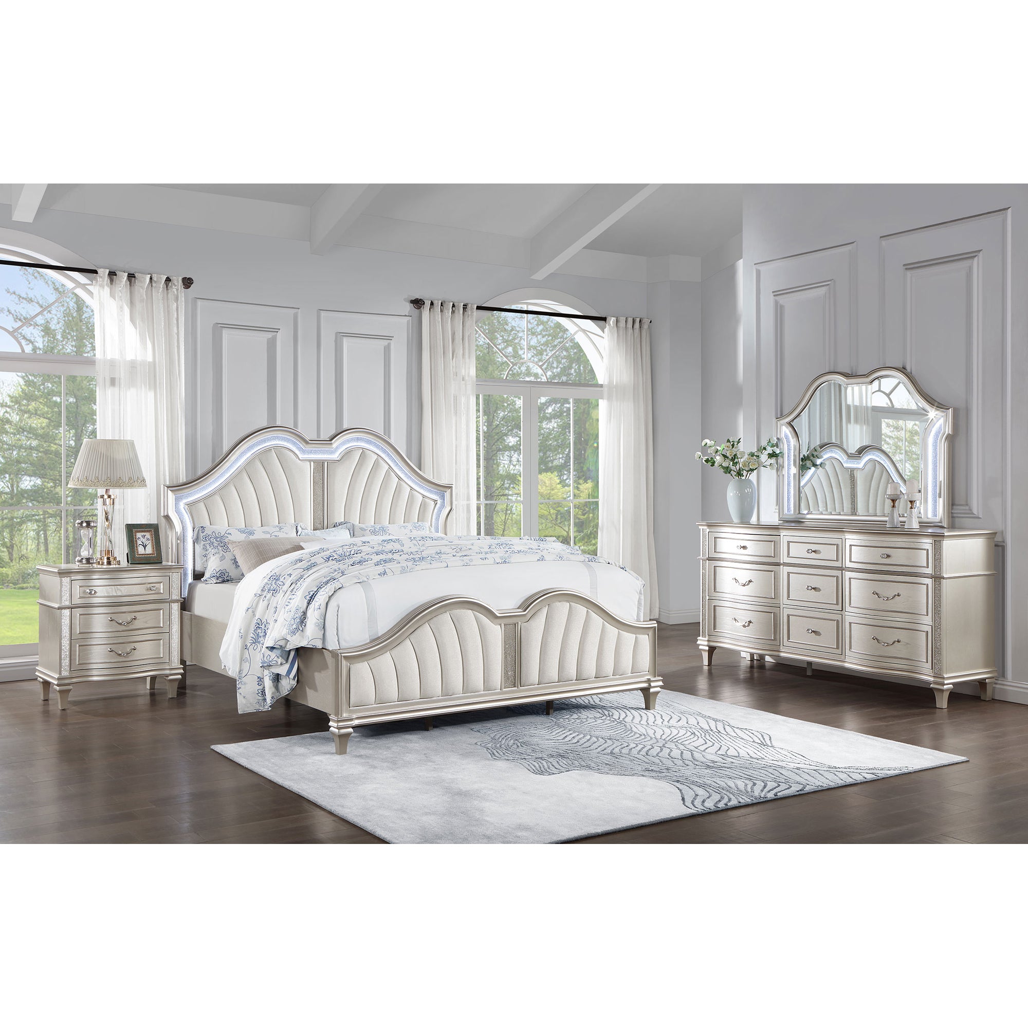 Evangeline Silver Oak 4-piece Eastern King Bedroom Set