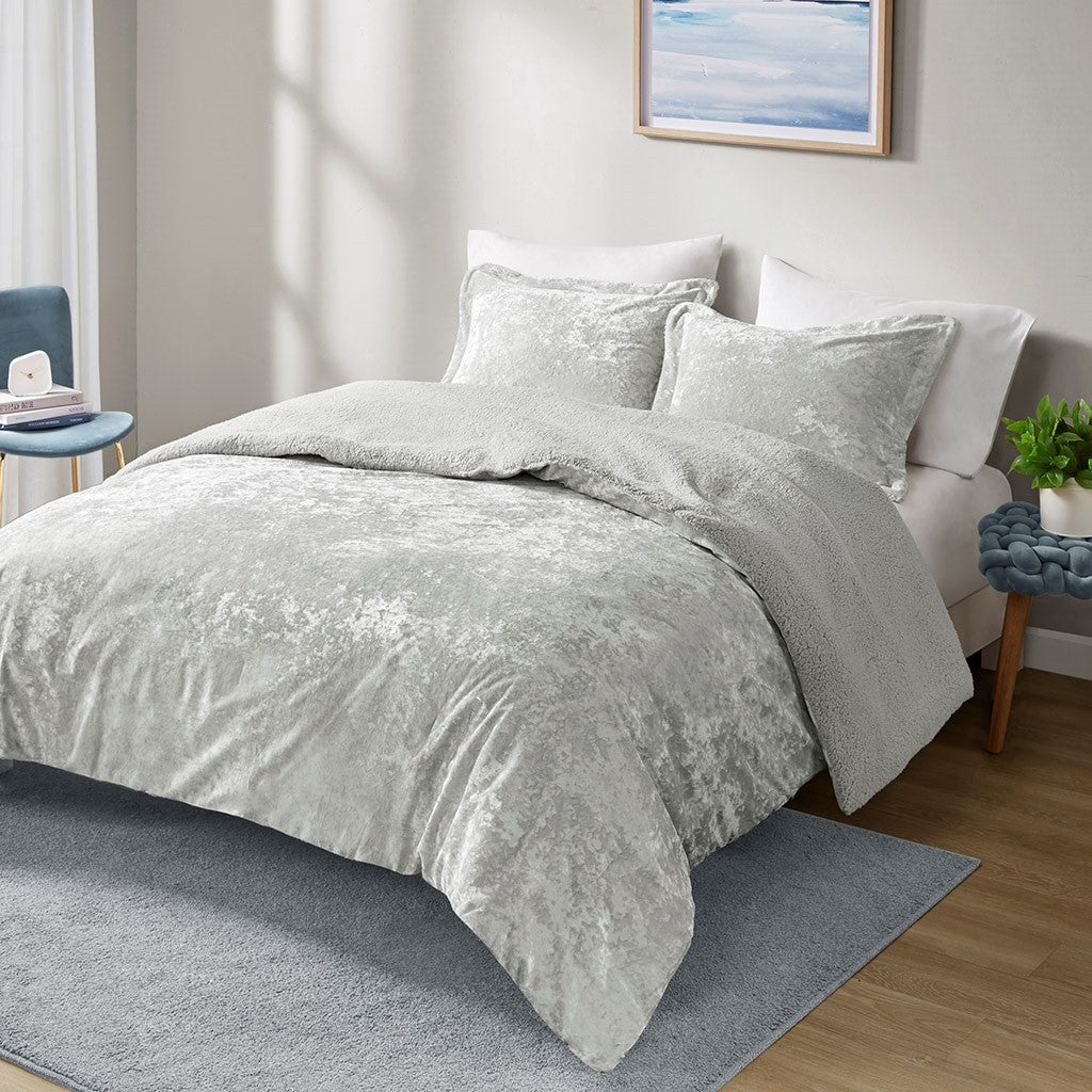 Full/Queen Crushed Velvet Sherpa Reversible Comforter Set