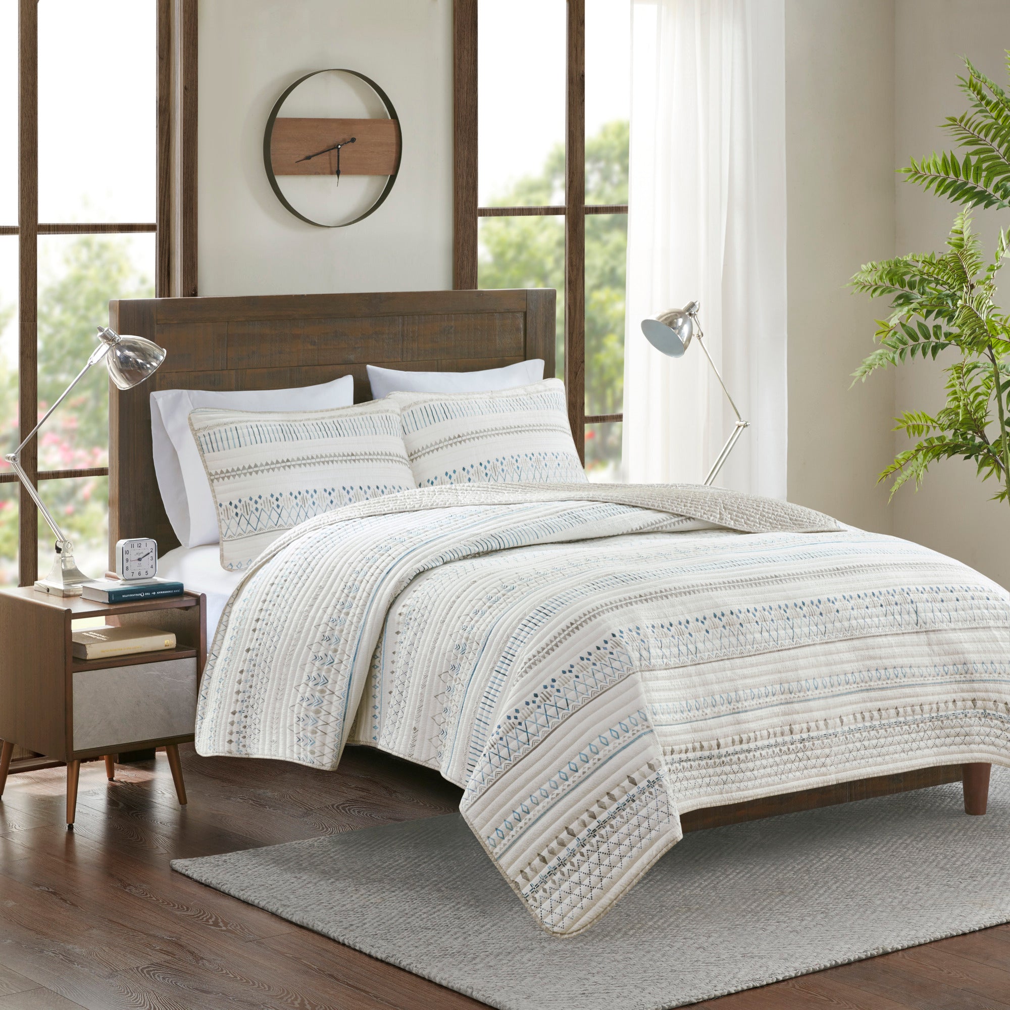 3 Piece Printed Microfiber Seersucker Quilt Set Taupe/Blue King/Cal King