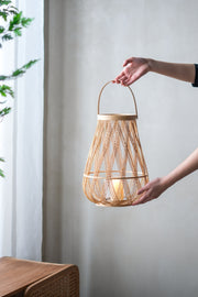 D9.5x13.5' Sienna Bamboo Lantern with Rope Handle