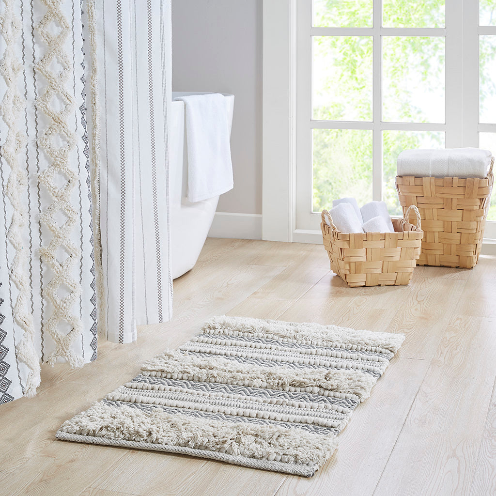 Woven Texture Stripe Bath Rug Grey 20x32'