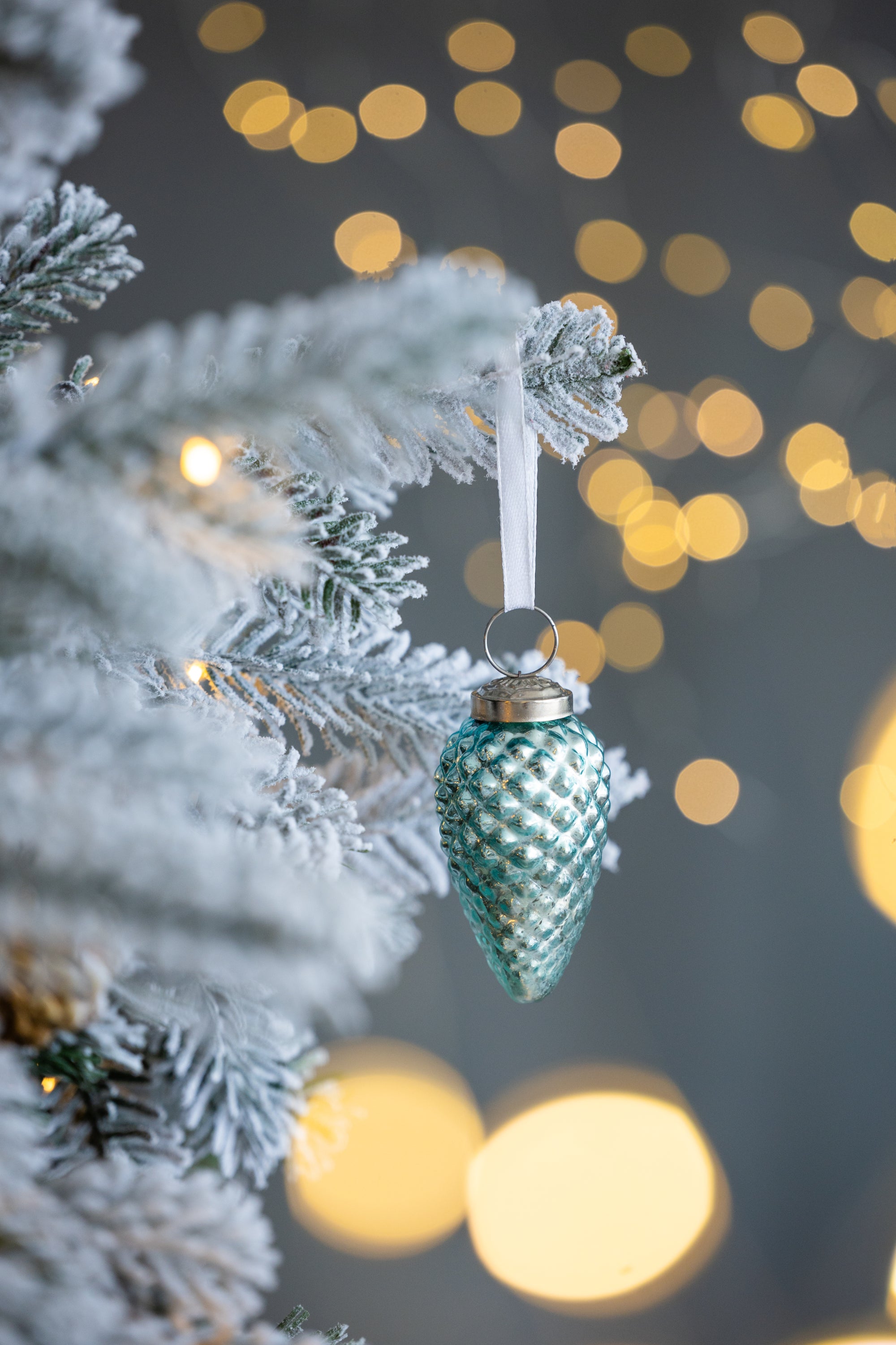 1.7x1.7x3.1' Tear Drop Ornament, Glass Decorative Hanging Christmas Tree Ornaments for Holiday Party Decorations, Set of 12