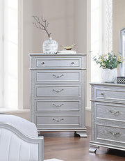 Elegance Gray Finish 5-Drawers Chest Contemporary 1pc Chest Pull Handles and crystal Knobs Bedroom