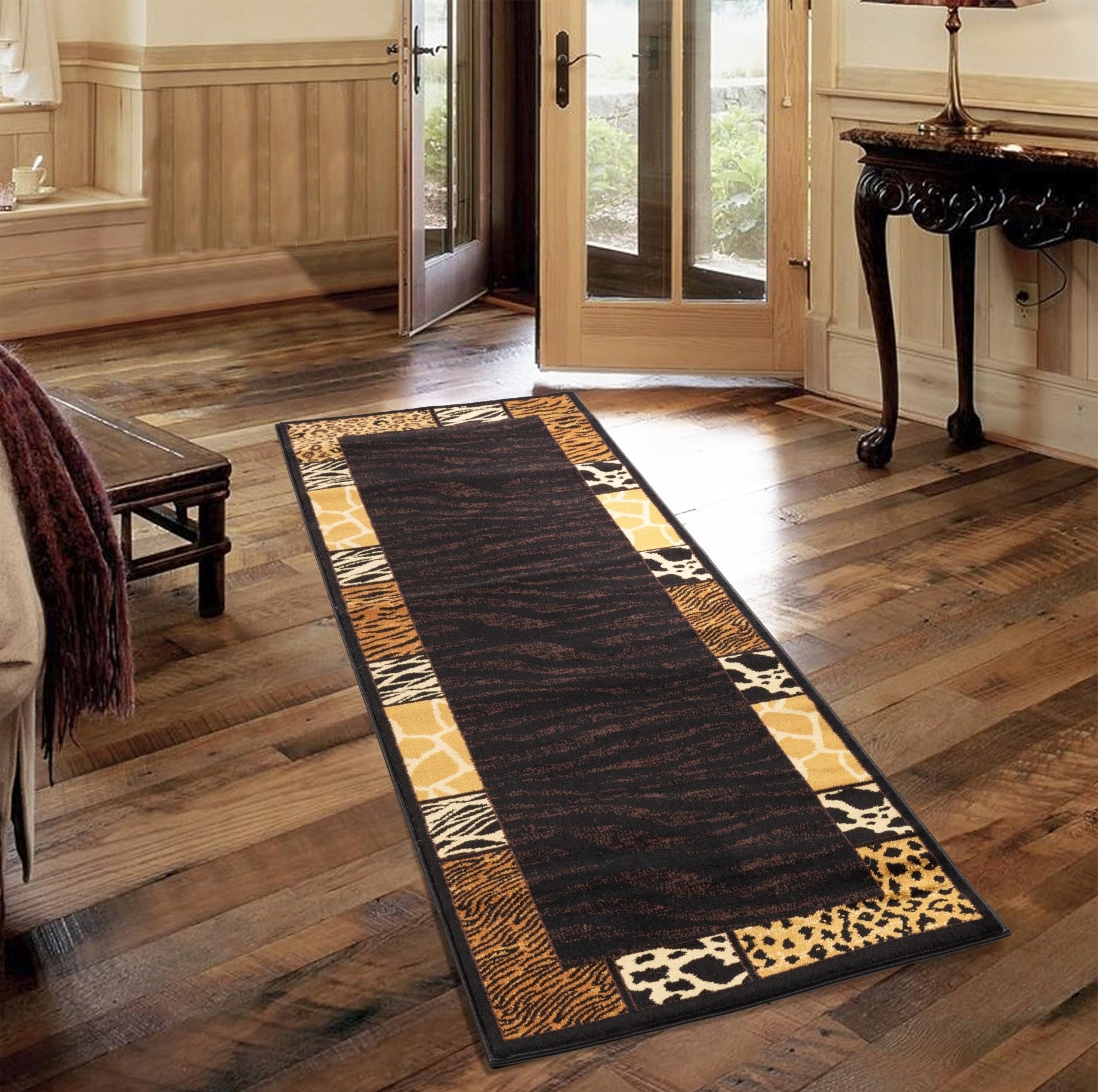 Tribes GC_YLS4013 Black 2 ft. 7 in. x 7 ft. 3 in. Animal Print Area Rug