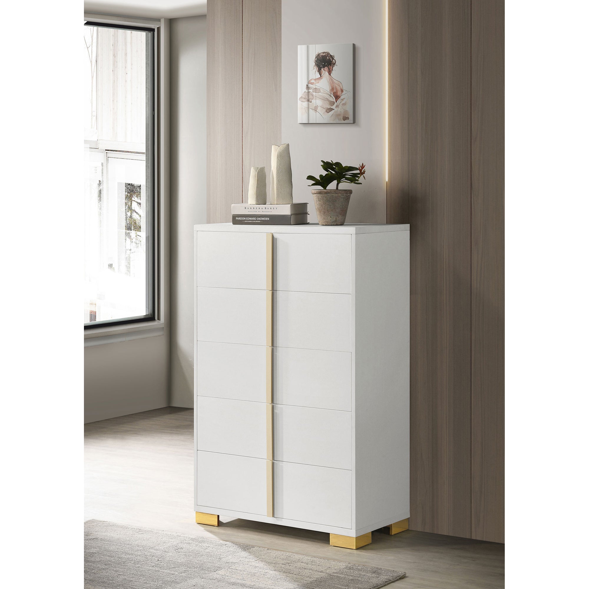 Medici White 5-drawer Chest