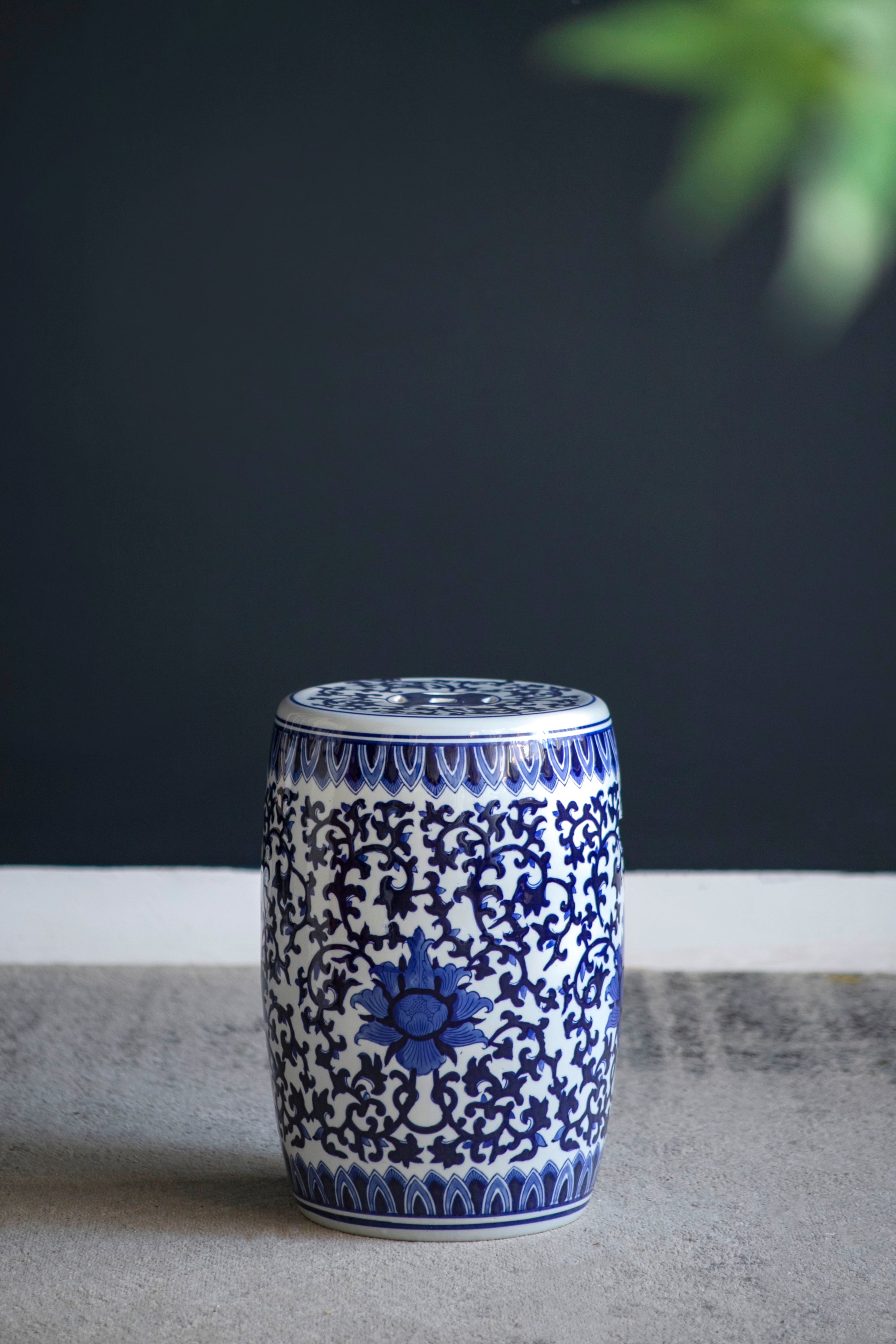 Ceramic Garden Stool, Blue and White Small Side Tabel, D11' x 16'