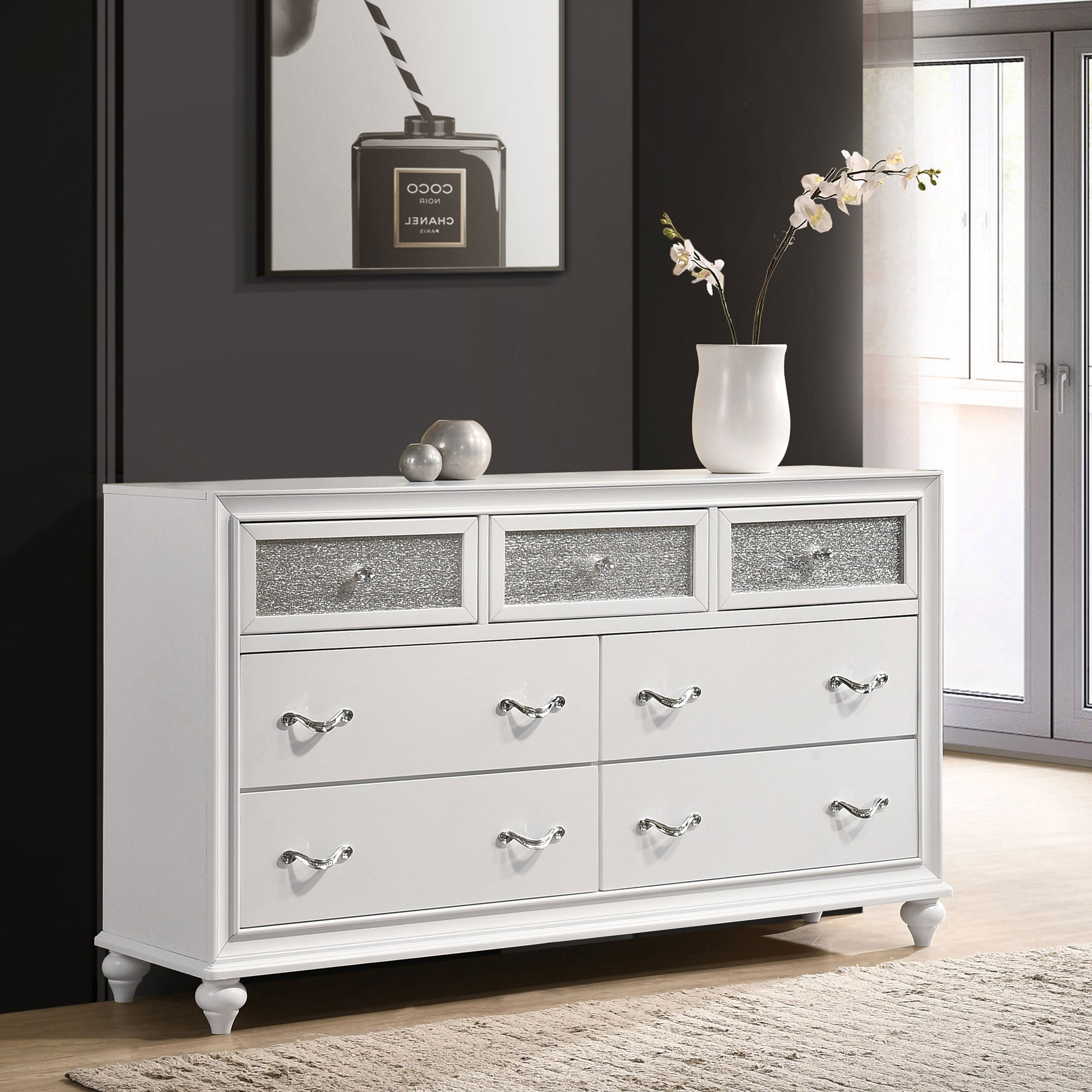 Randall White 7-drawers Dresser
