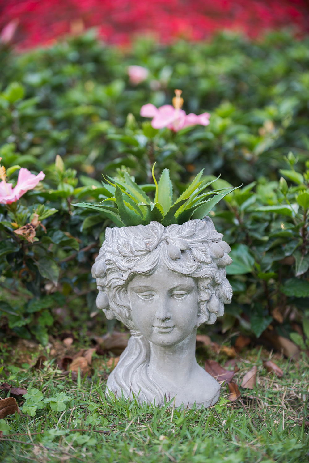 Cement Bust Wall Planter - Indoor Outdoor Home Garden Decor, 8' x 9' x 11.5'