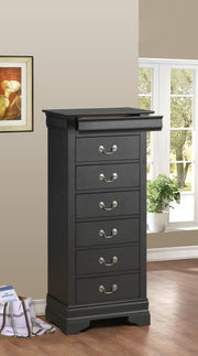 Elegant Traditional Lingerie Chest
