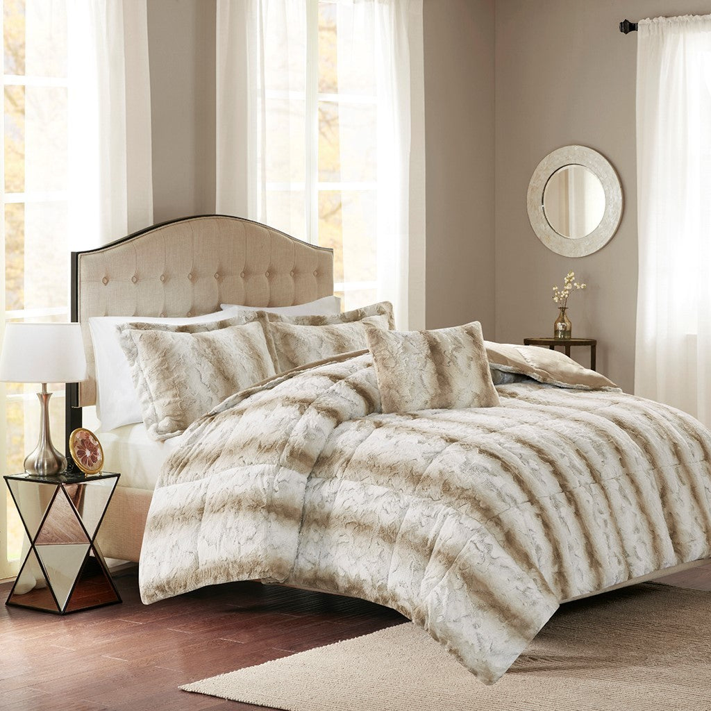 Full/Queen 4PC Faux Fur Comforter Set