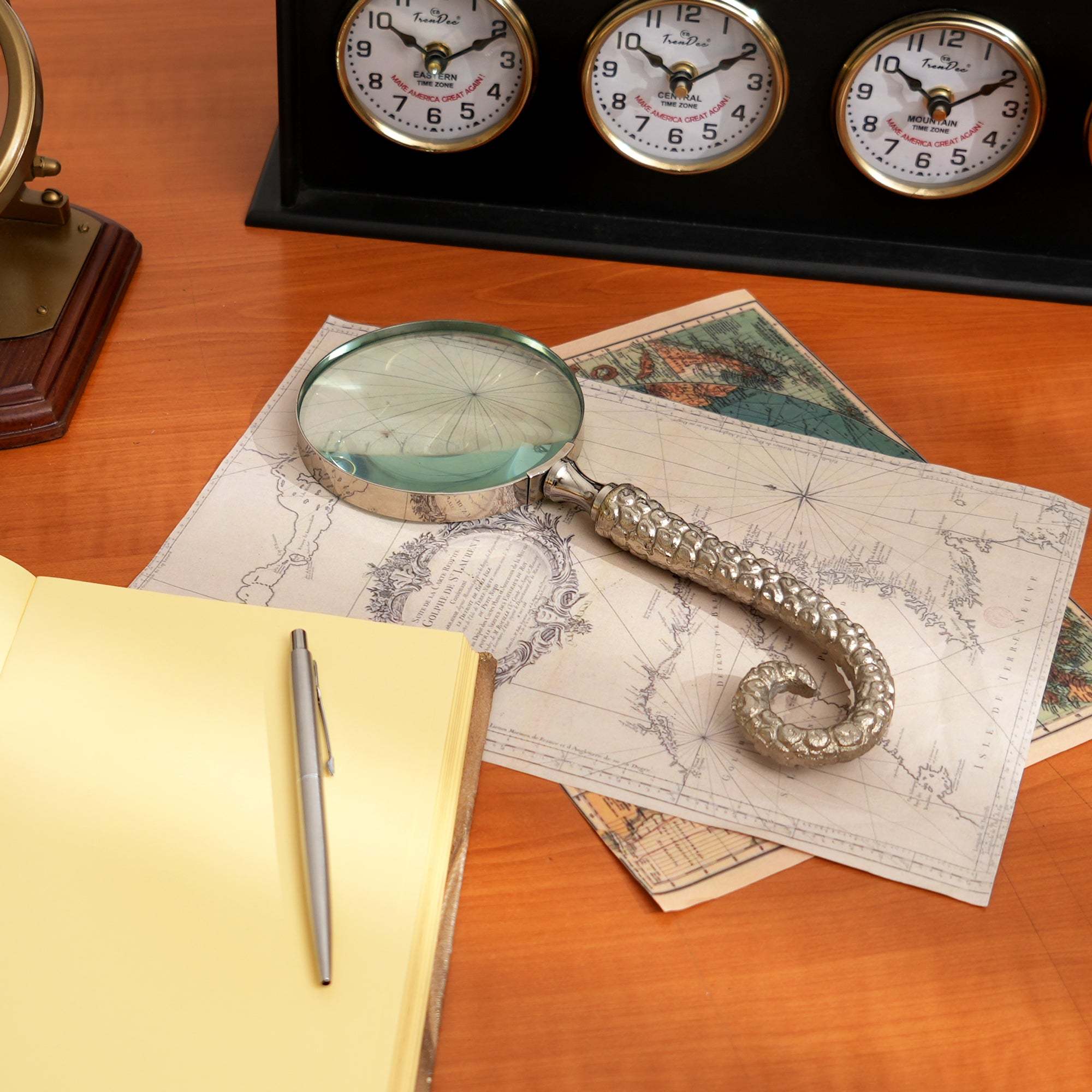 Magnifier Glass with Classic Aluminium Handle