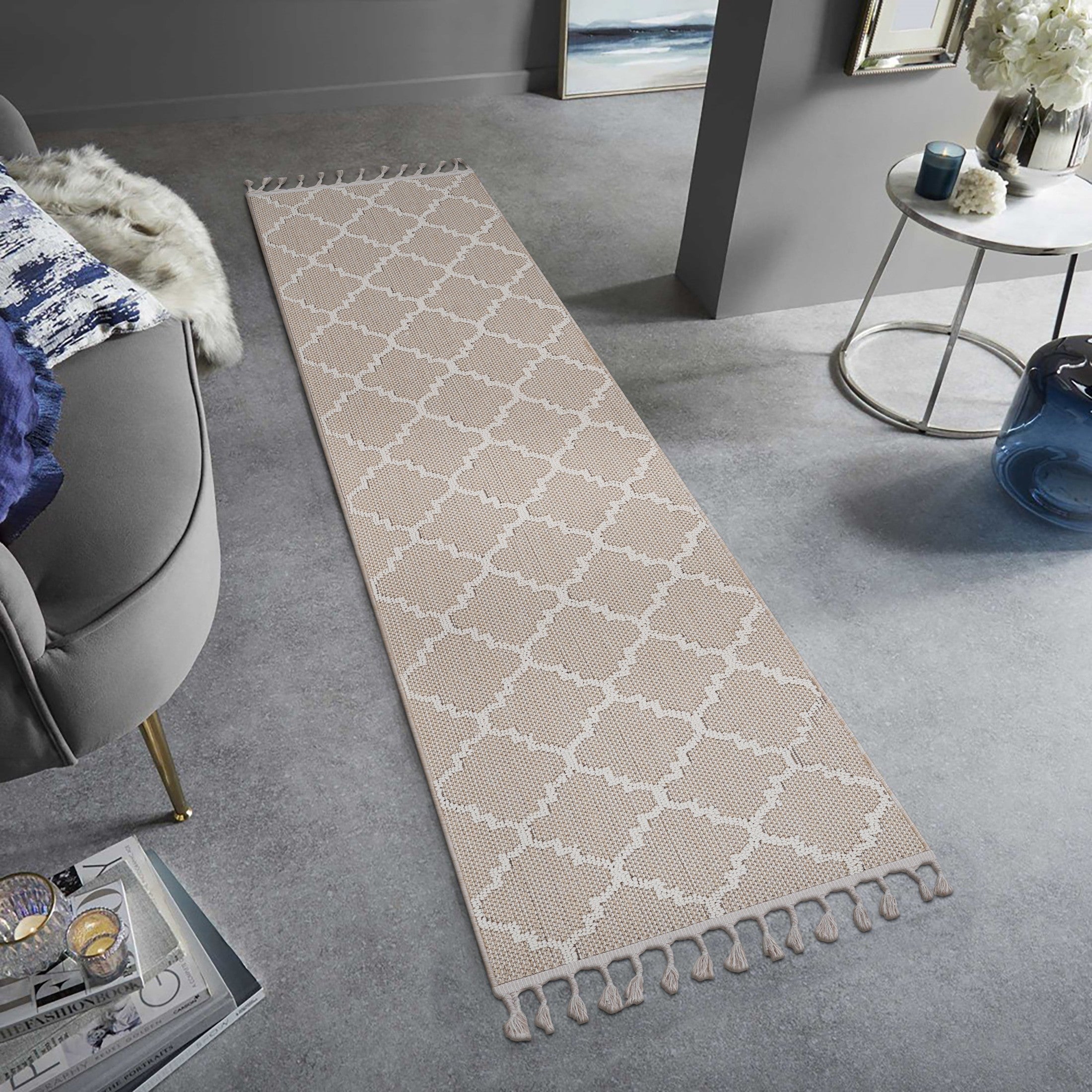 Guros Collection 2X8 Ivory / Trellis Indoor / Outdoor Runner Rug