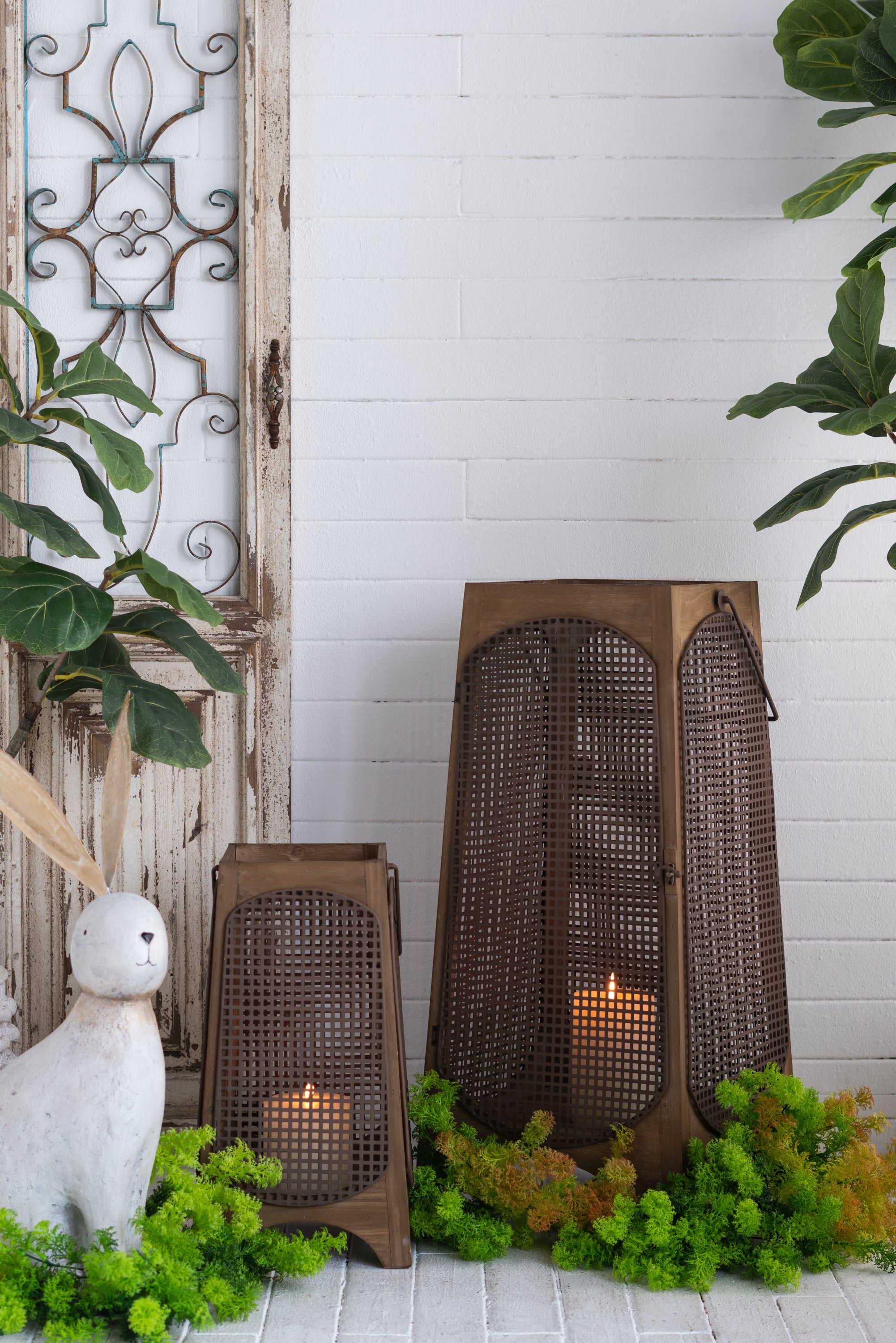 S/2 Weathered Brown Lanterns with Arched Legs and Mesh Design, L:14x14x29.5' S:9.5x9.5x17.5'