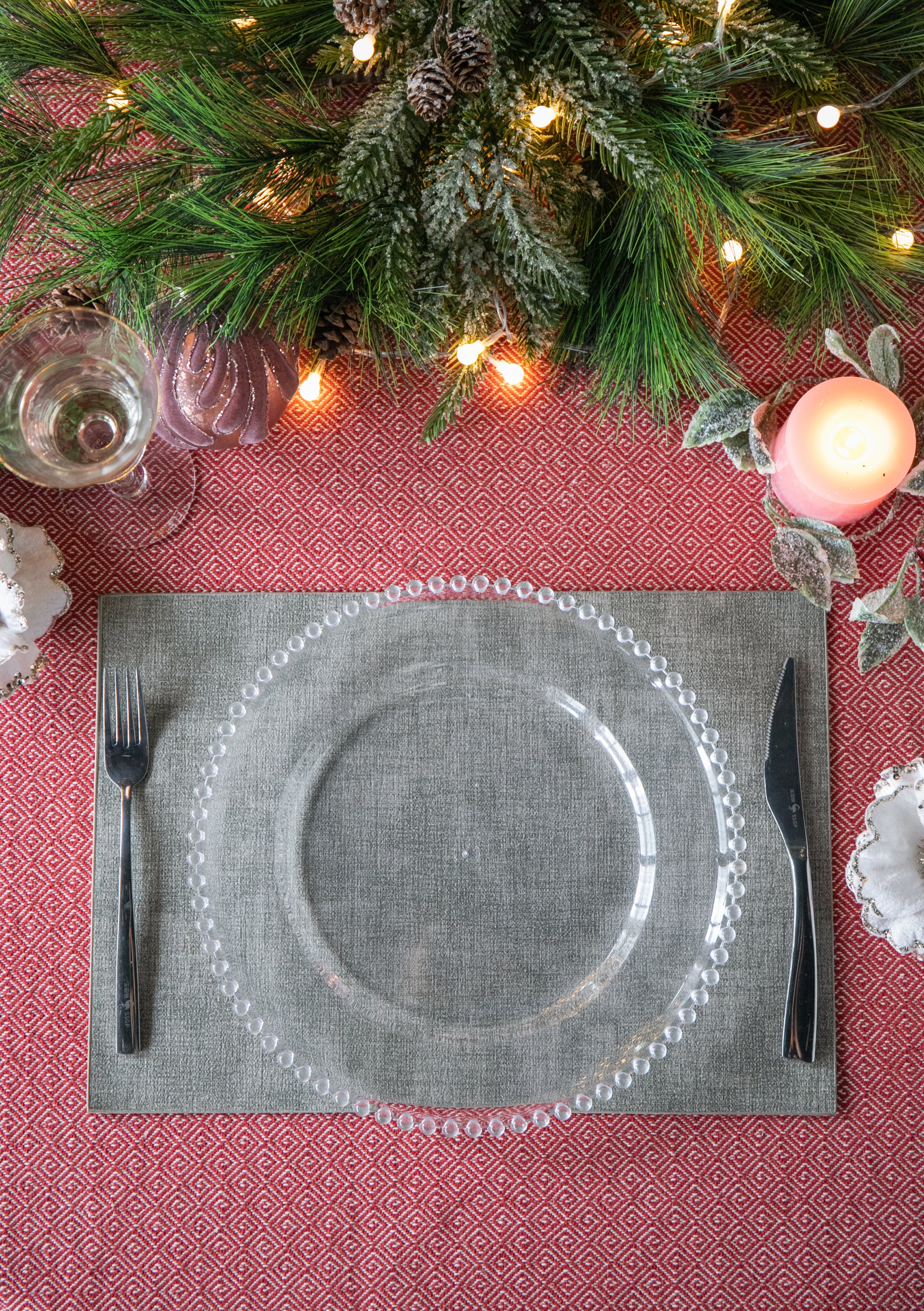 8 Pack Plastic Charger Plate, D13'