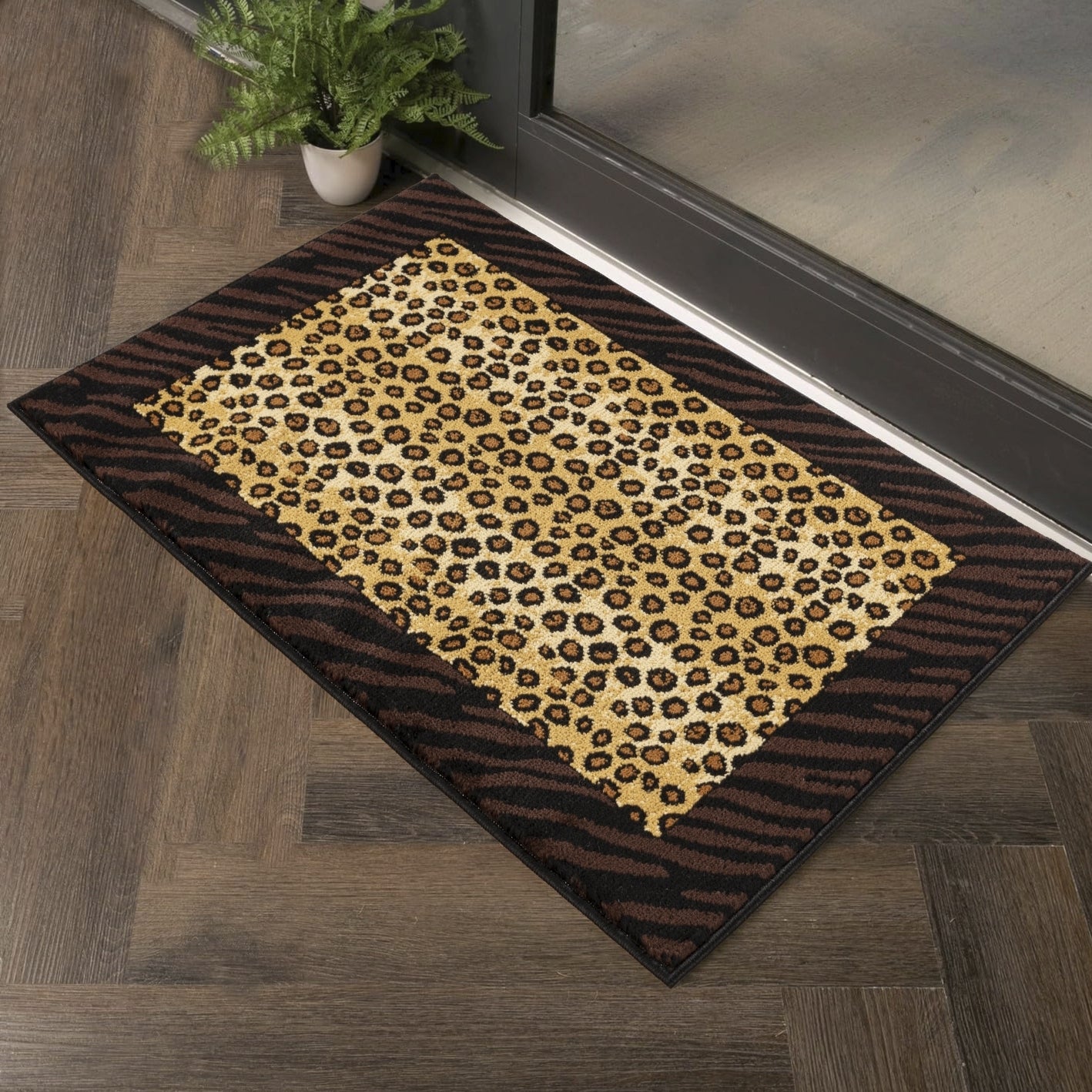 Tribes GC_YLS4014 Multi 2 ft. x 3 ft. Animal Print Area Rug