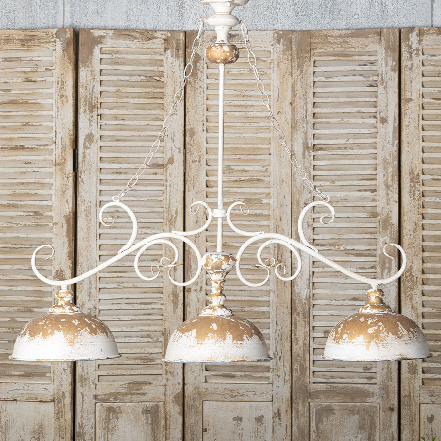 Vintage Metal Pendant Light for Elegant Dining Room Décor, Perfect for Creating a Cozy Atmosphere
