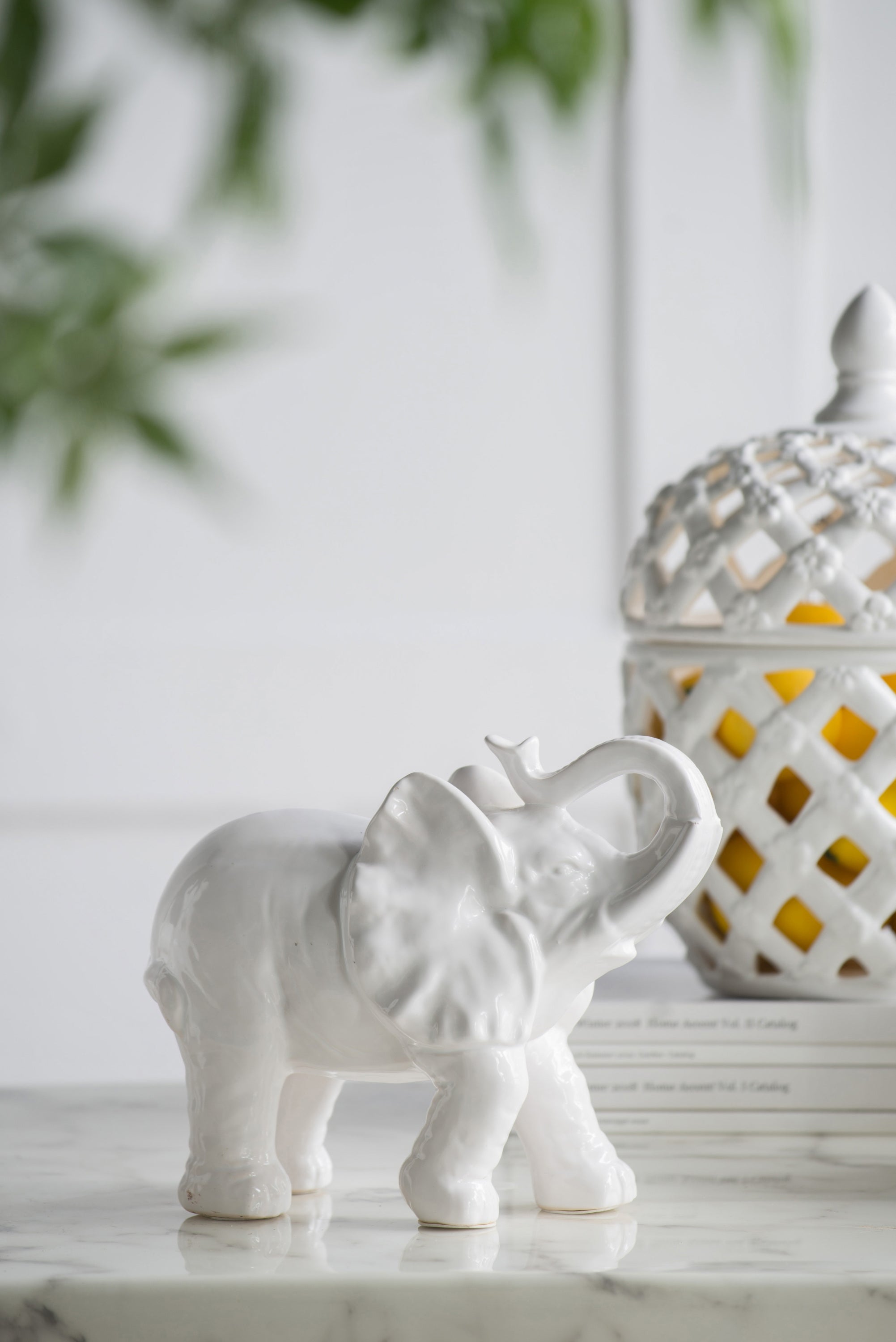 9.1x4.2x7.5' Trumpeting Elephant Accent