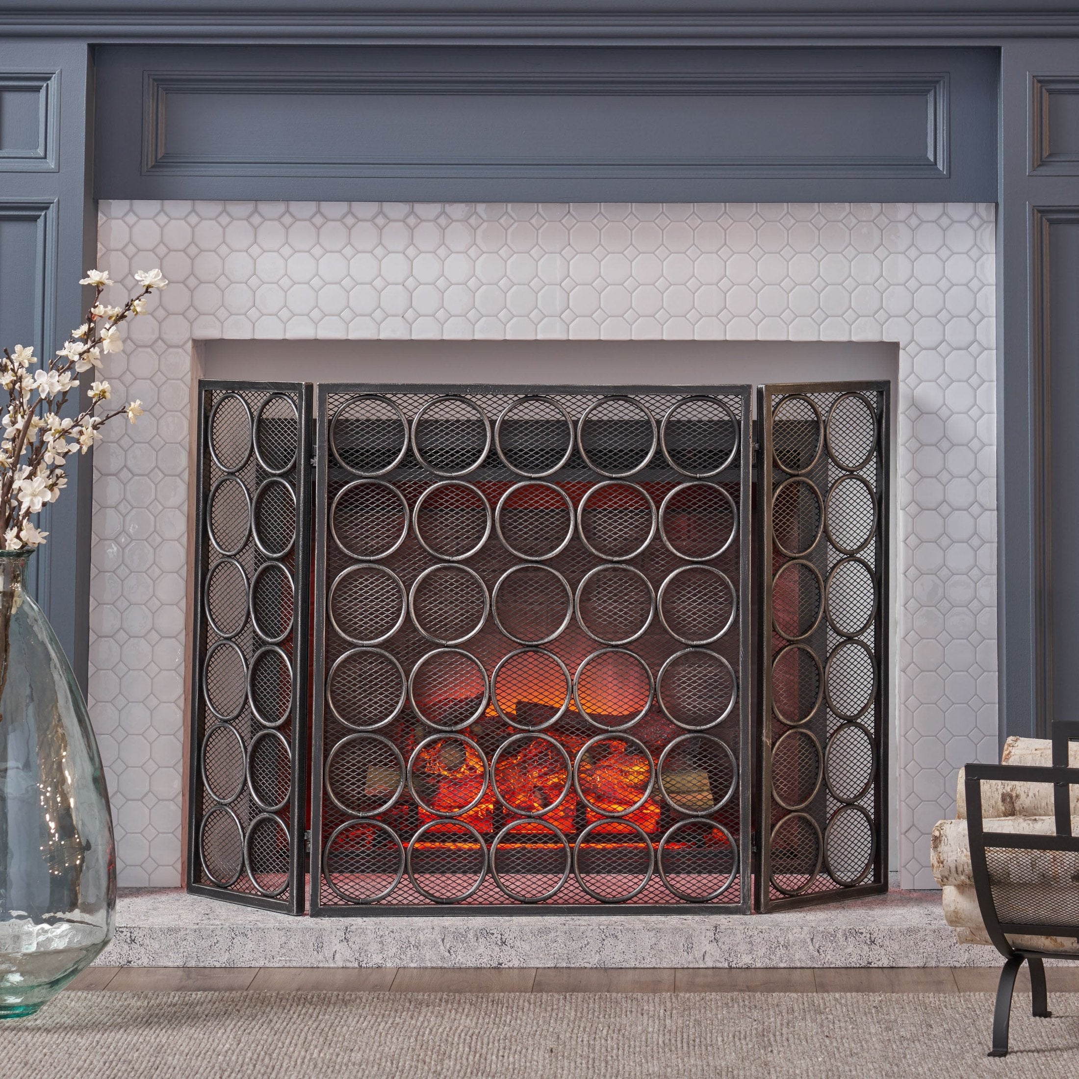 FIRE SCREEN