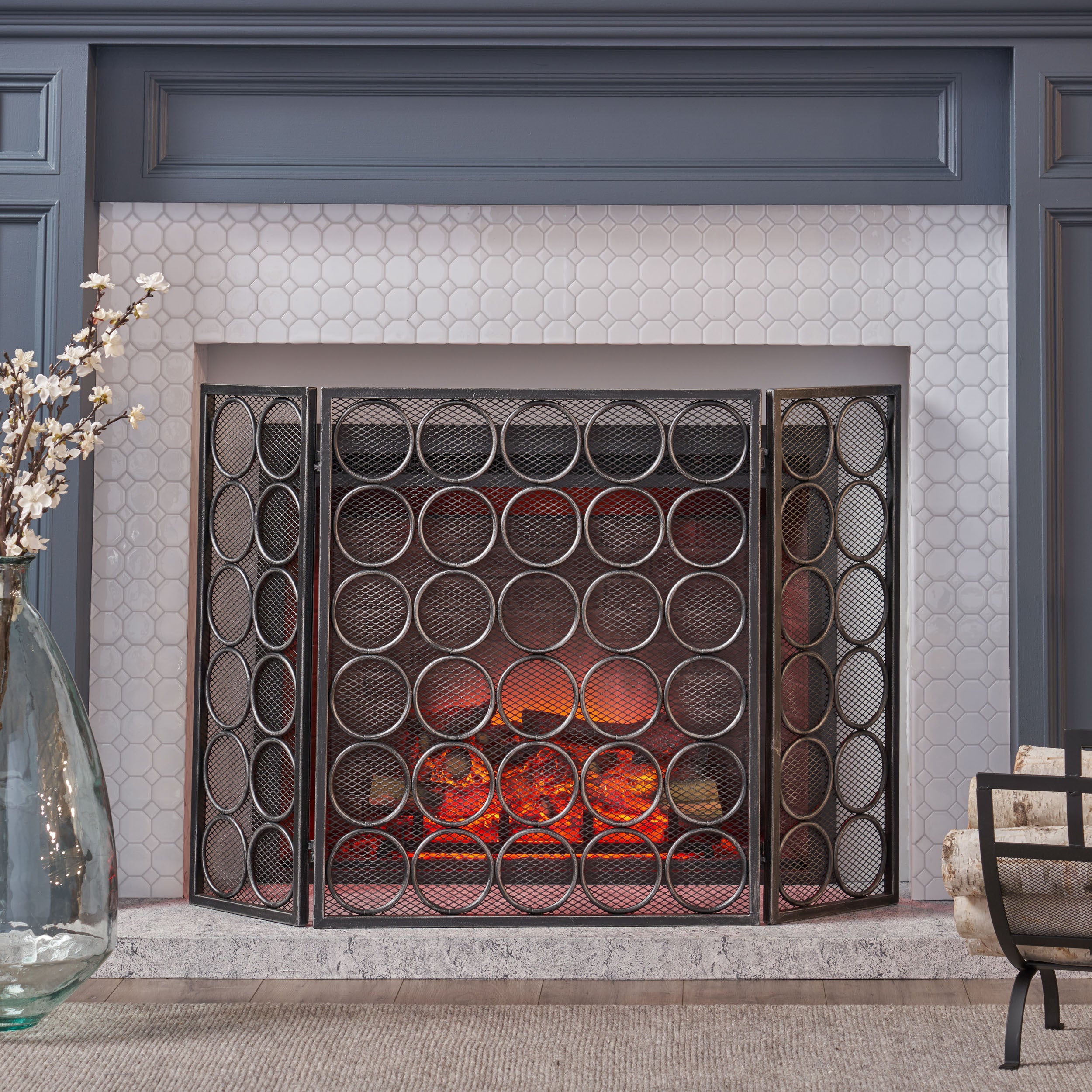 FIRE SCREEN