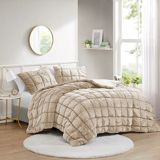King 3 Piece Comforter Set