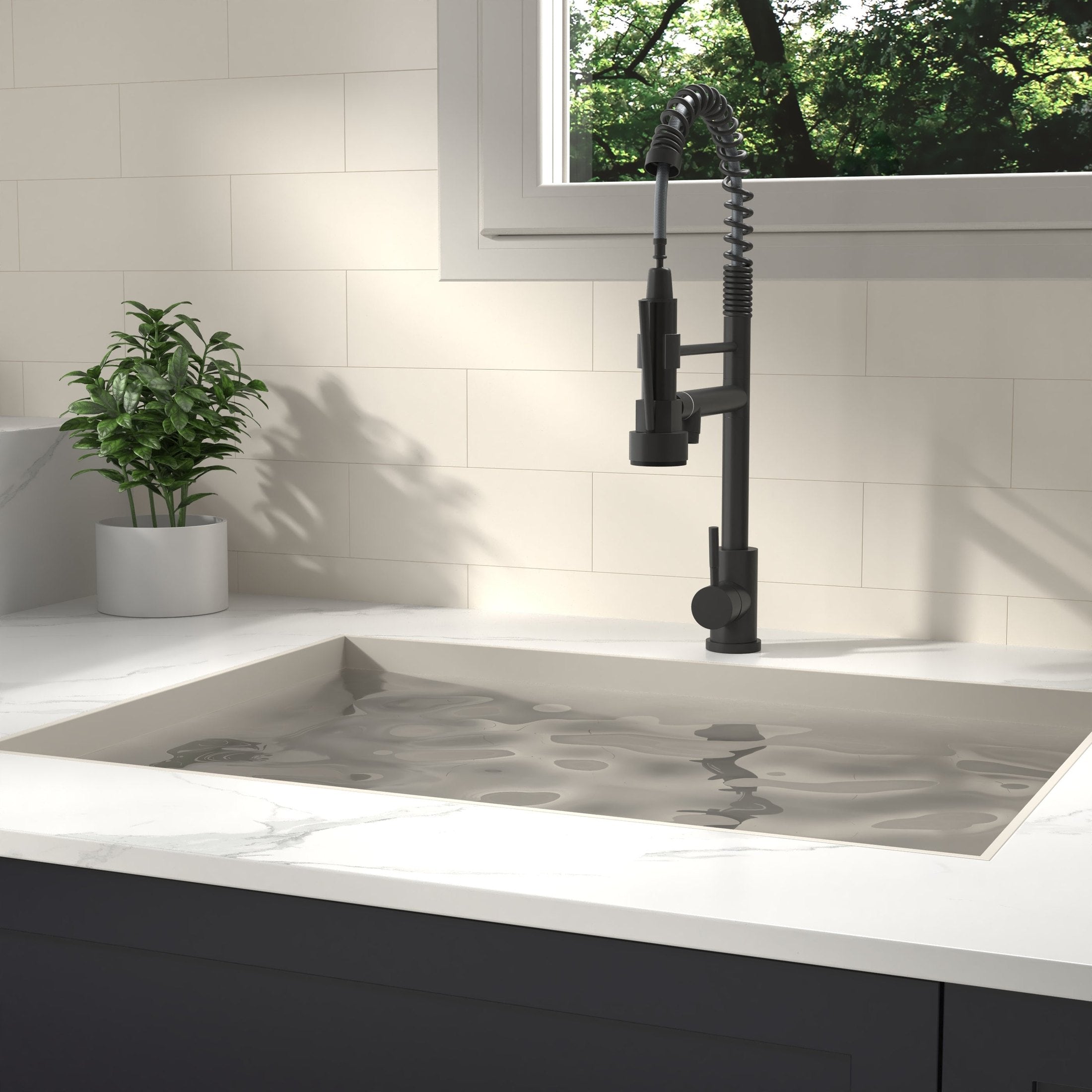 Bothwa Home CUPC Certified 19' Single Handle Kitchen Faucet (Matt Black Finish)