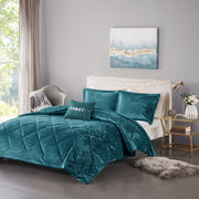 Twin/Twin XL Velvet Comforter Set with Throw Pillow