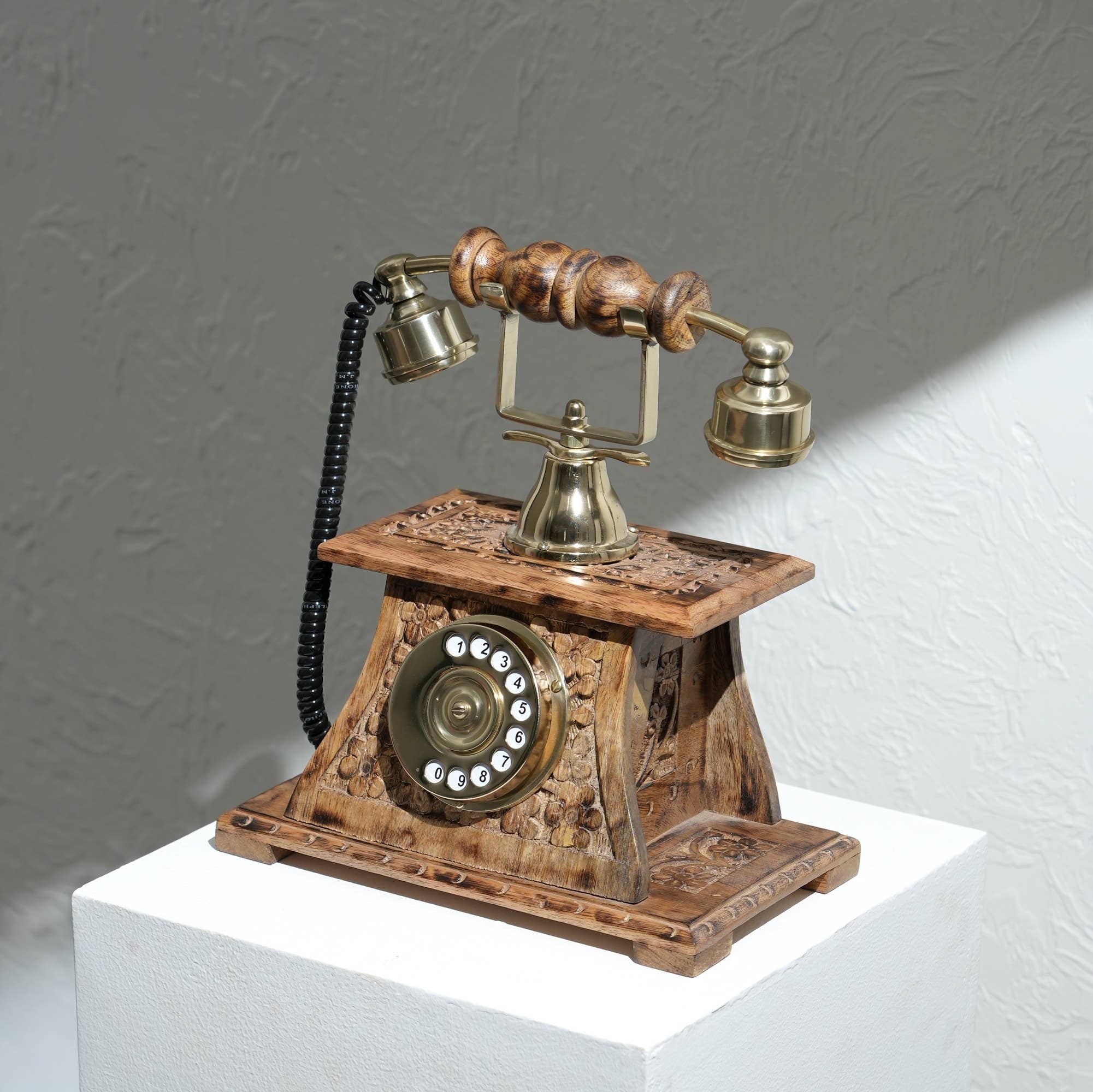 Decorative Vintage Telephone-Tabletop Object-9.5X6X9.7'