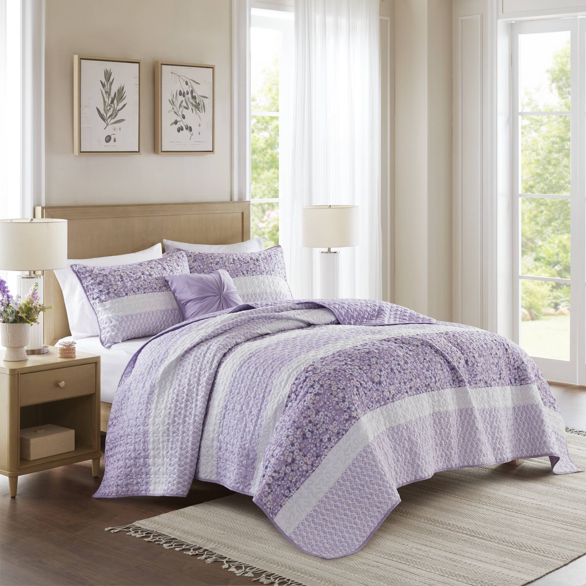 4 PCS King/Cal King Seersucker Quilt Set with Throw
