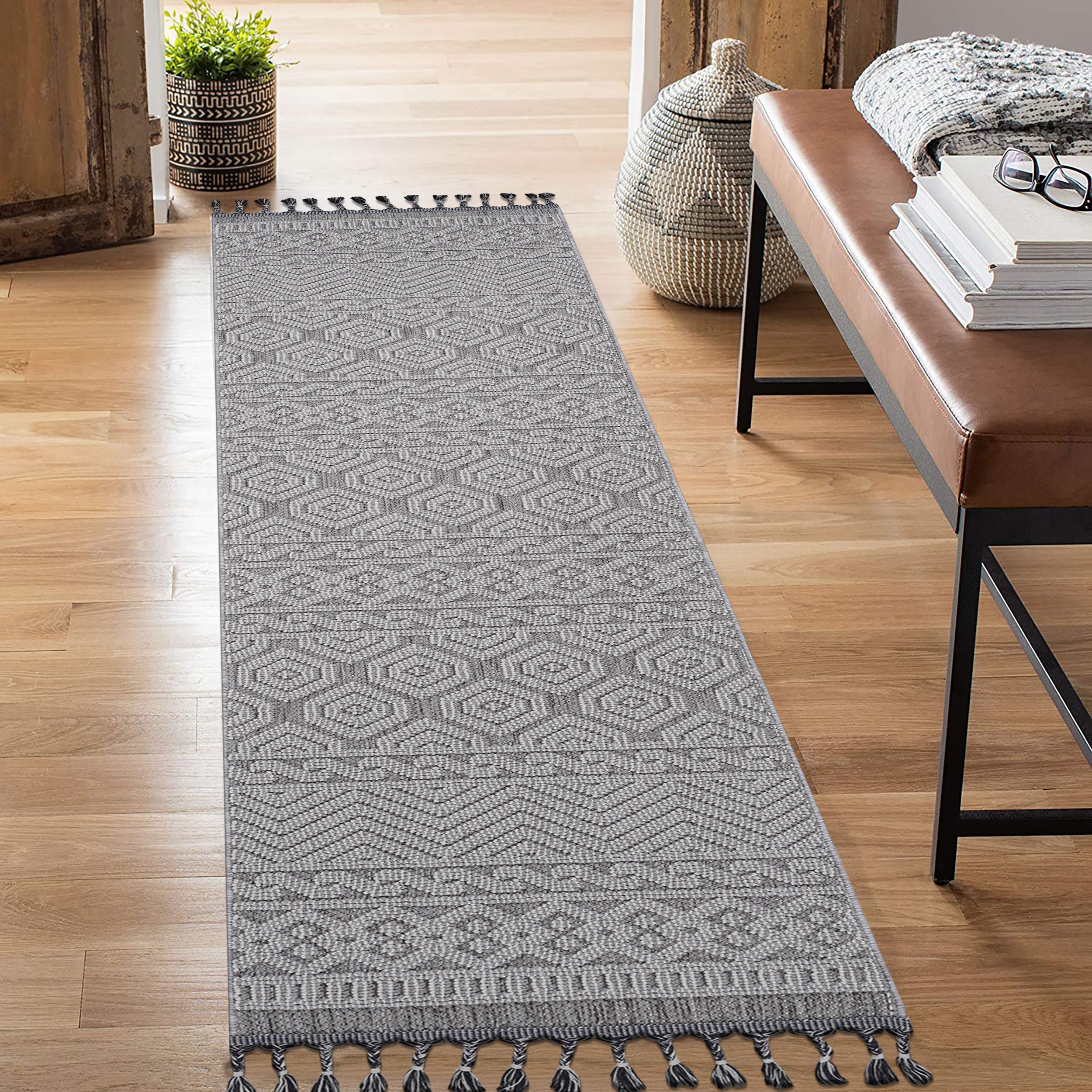 LOOM & LUXE Collection 2X8 Grey/White /Geometric Indoor/Outdoor Area Rug