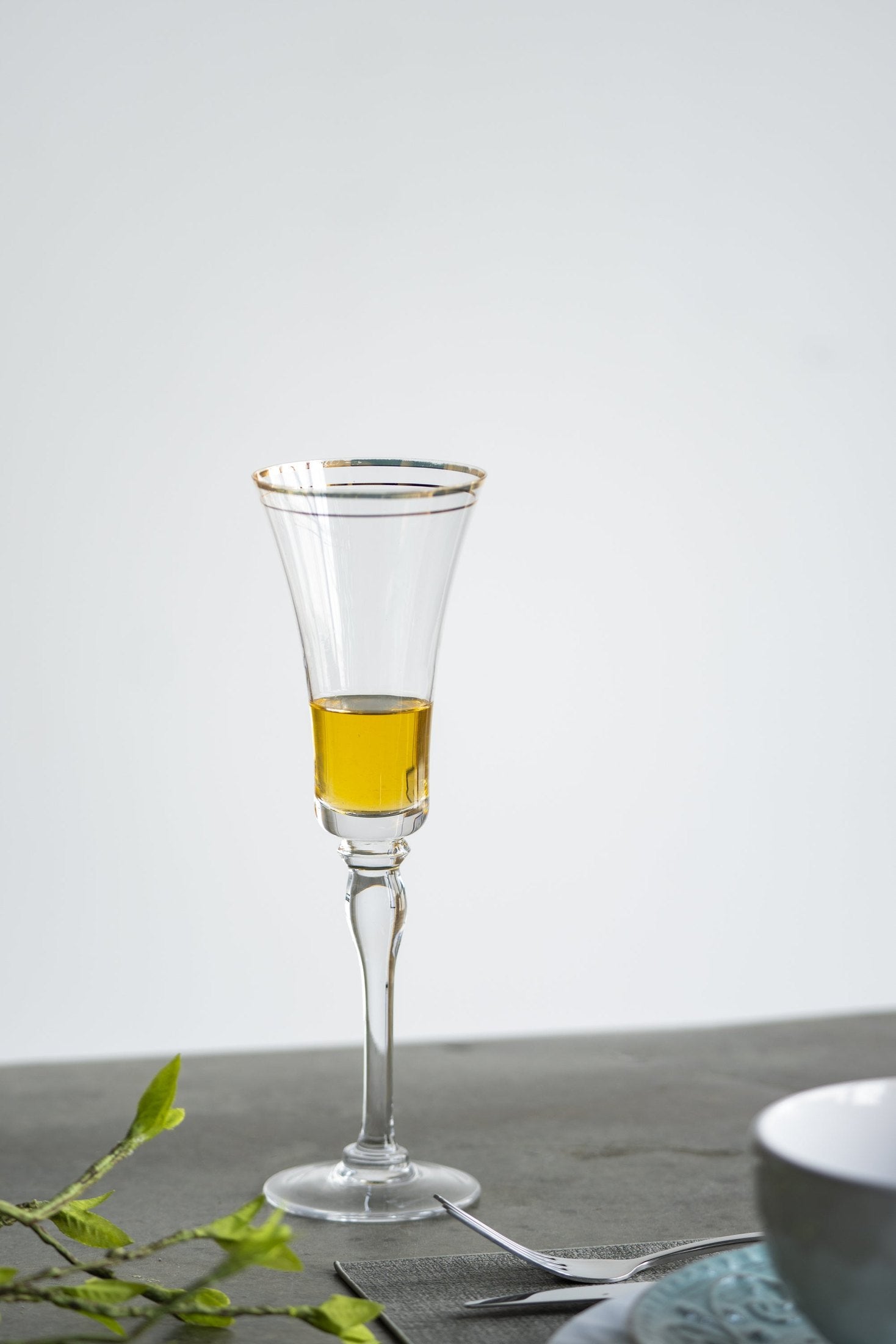 D3x9.8' Felicity Flute with Gold Rim, Set of 4