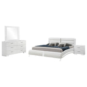 Escalon Glossy White 4-piece Queen Bedroom Set