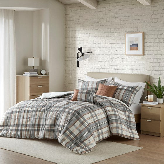 Twin/Twin XL Plaid Comforter Set