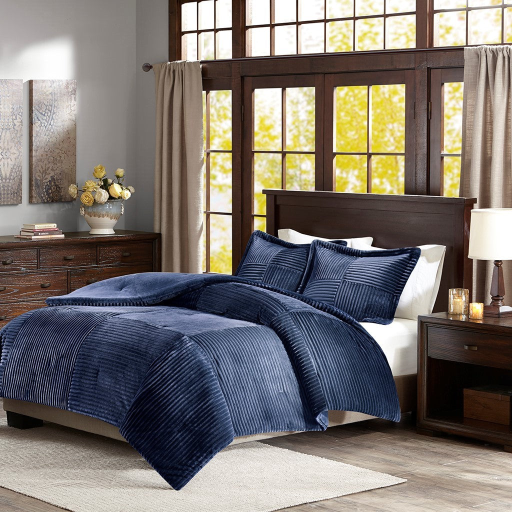 King/Cal King Plush Down Alternative Comforter Set