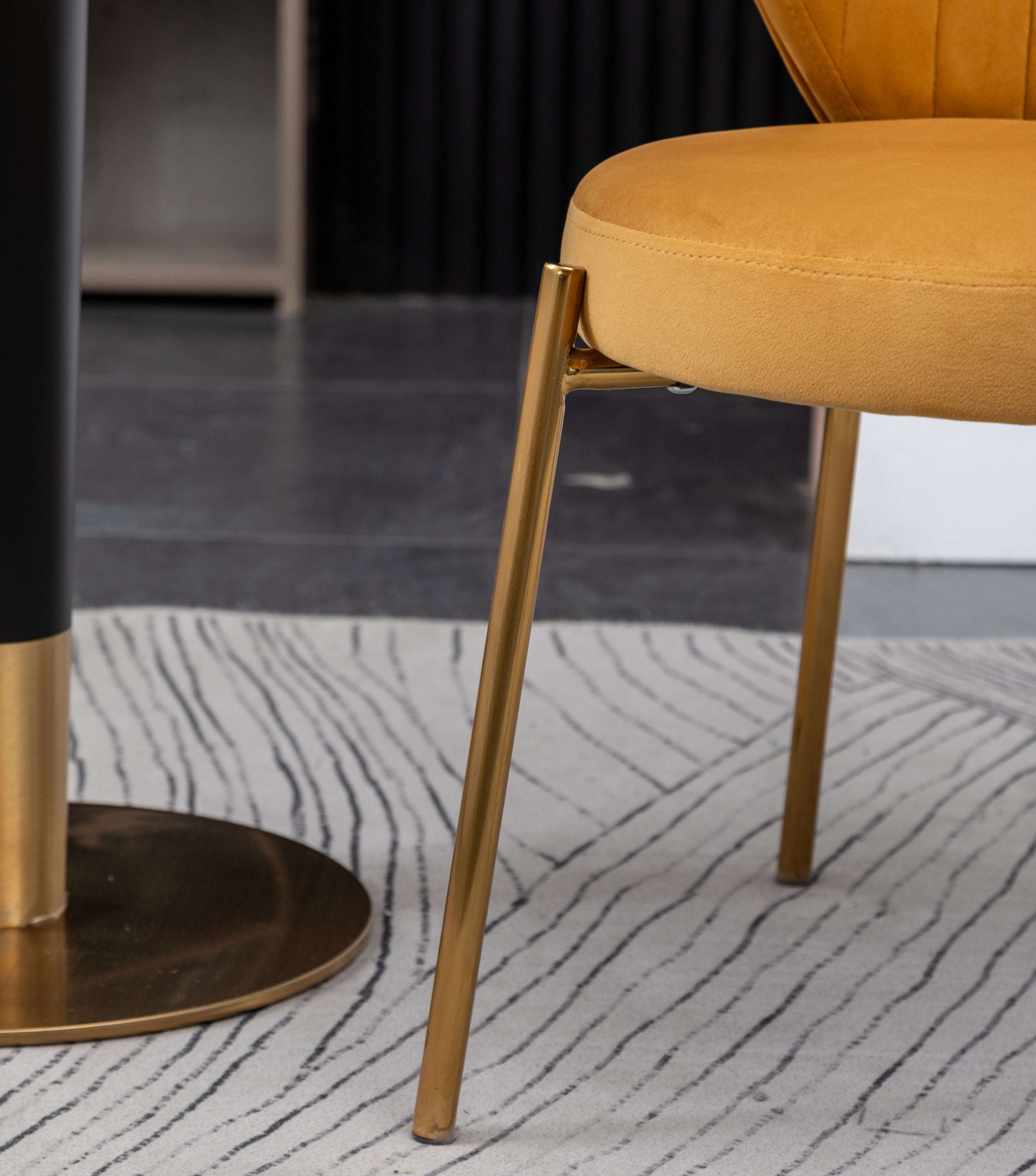 22120894