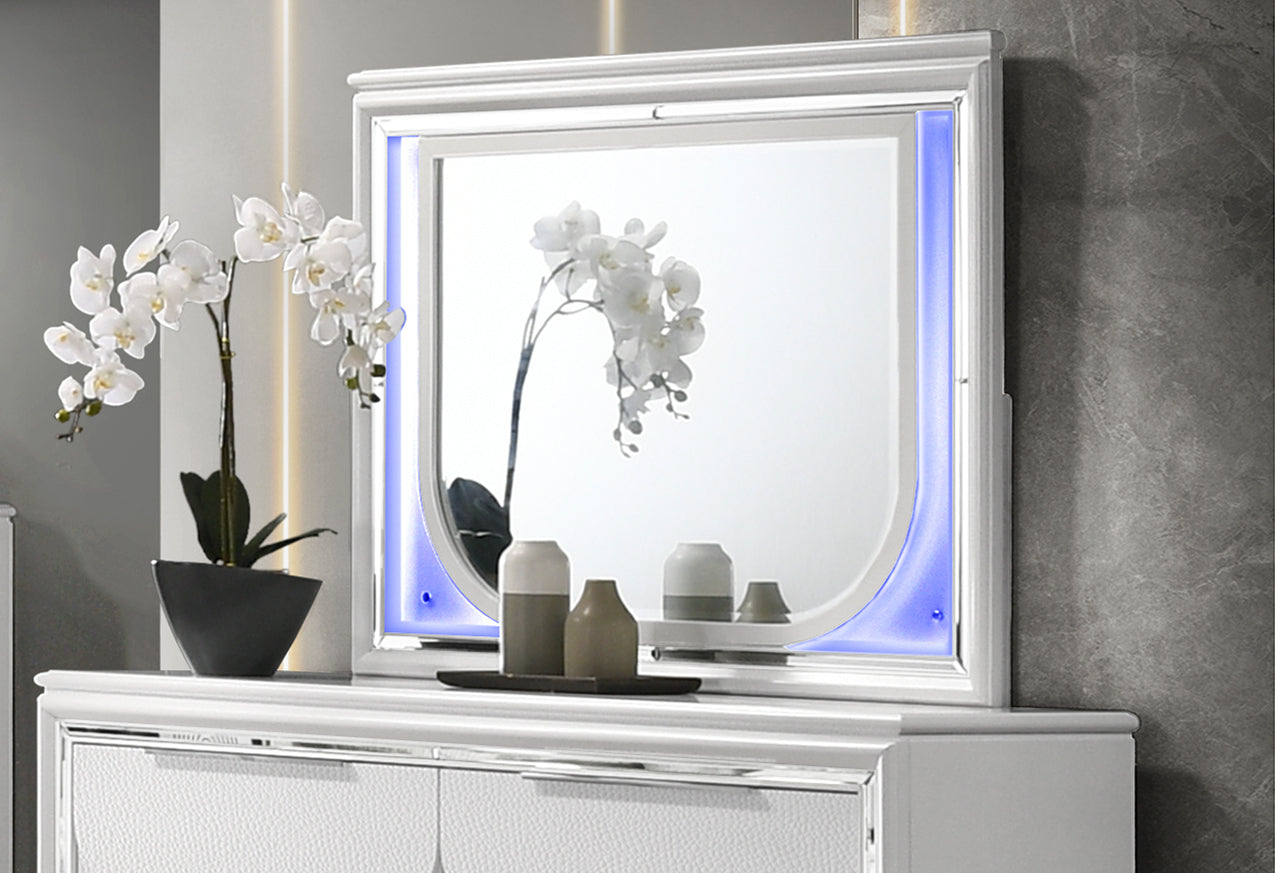 Tarian Pearl White Finish Mirror W/Led
