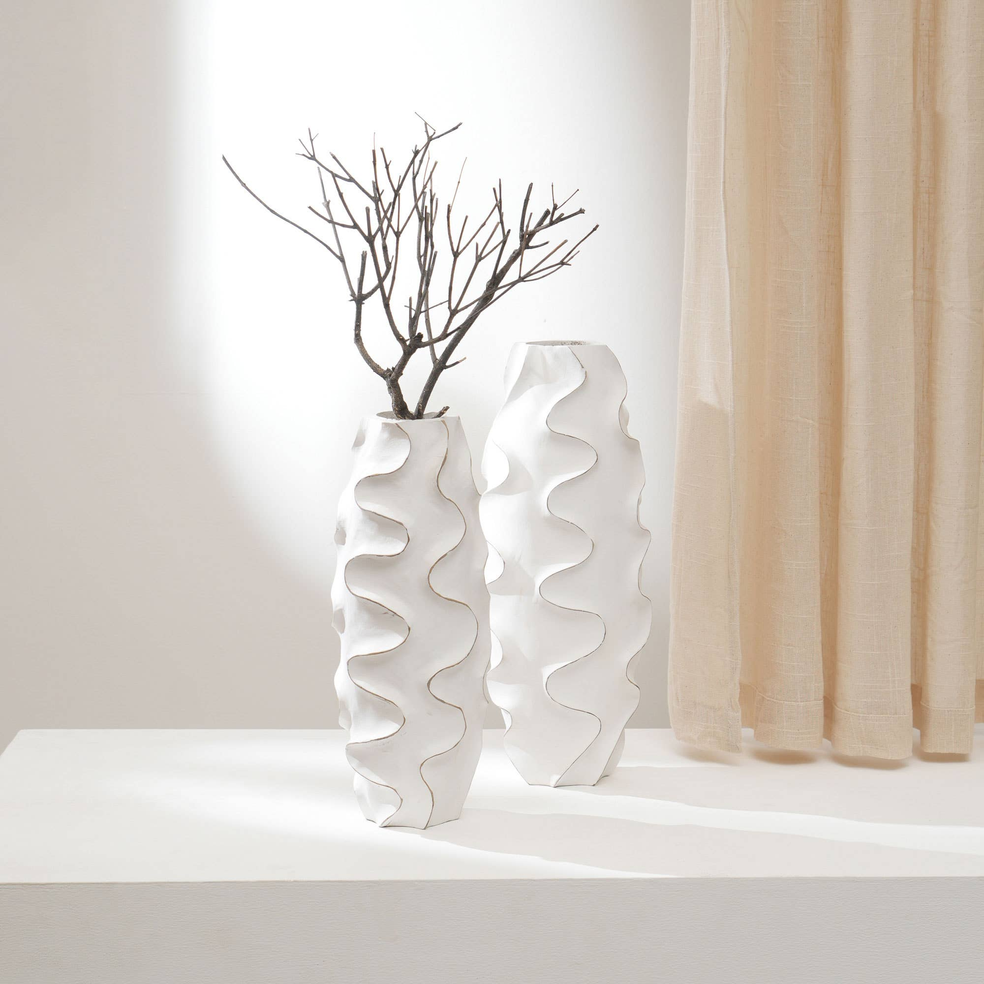 Kymira Decorative Handcrafted Mango Wood White Vase for Living Room- 6X17'