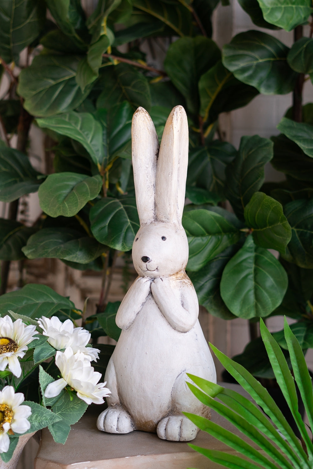 7.5x7x20' Textured White Magnesium Bunny Rabbit with Subtle Gold Details