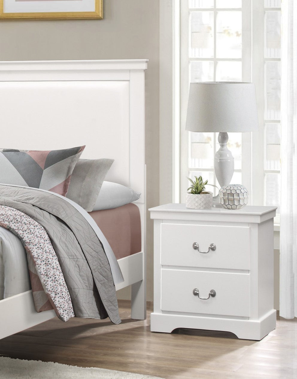 1pc Classic Traditional 2 Drawers Nightstand White Finish Bedroom Furniture Wooden Bedside Table Cabinet