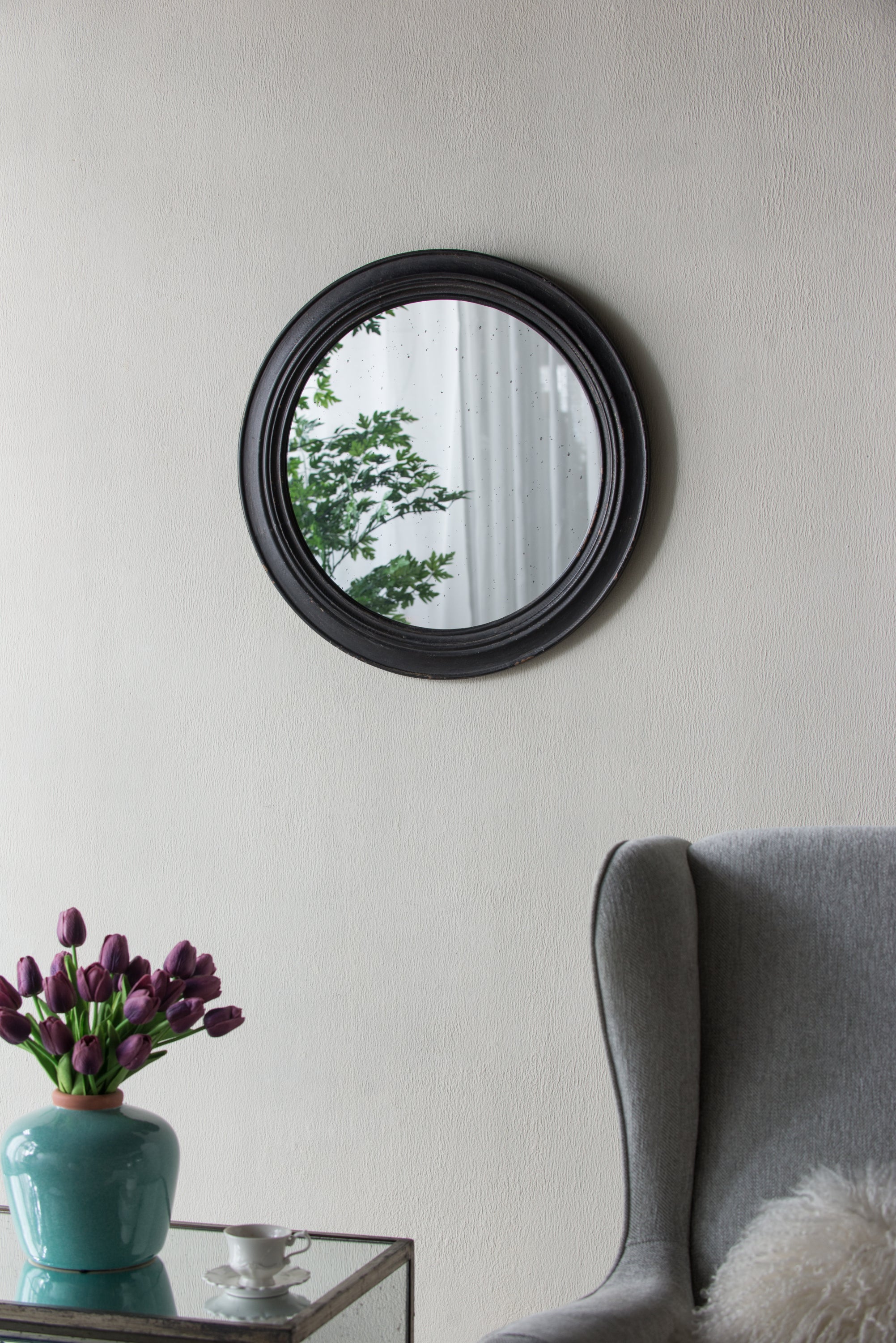 23.5' Circle Wall Mirror with Wooden Black Frame, Antique Classic Accent Mirror, for Living Room, Foyer, Bathroom, Office