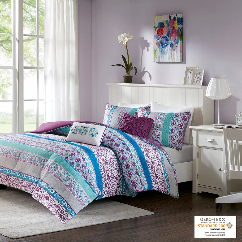 Full/Queen Comforter Set